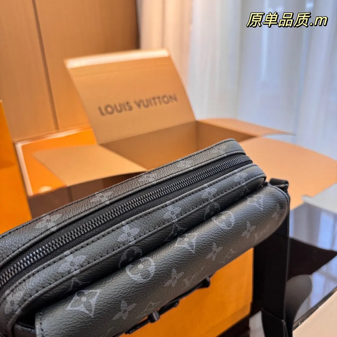 LV 飞机 男生必入超经典Outdoor 斜挎包 轻便斜挎款