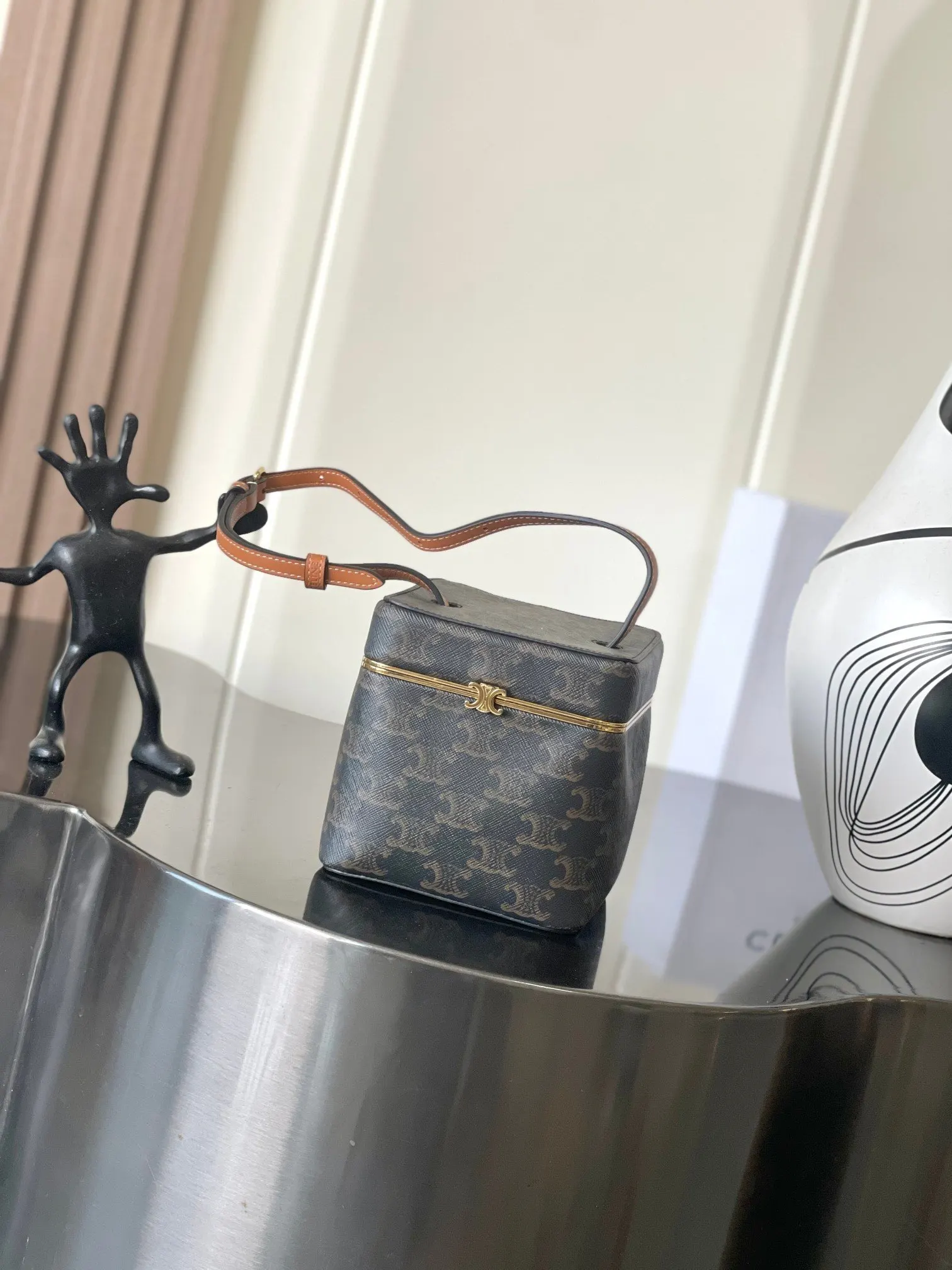 Cosmetic Pouch Leather