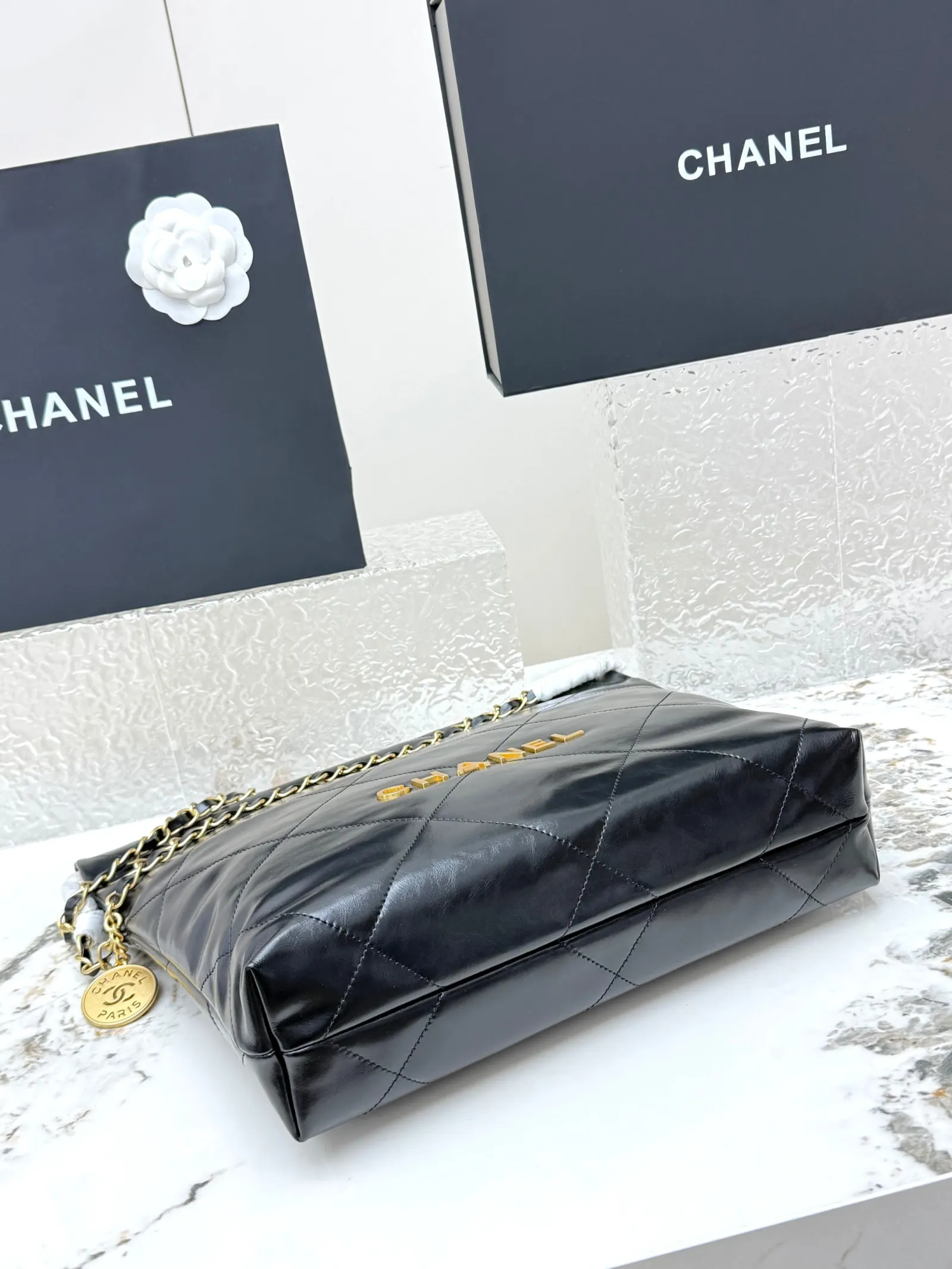 Chain Bag Leather