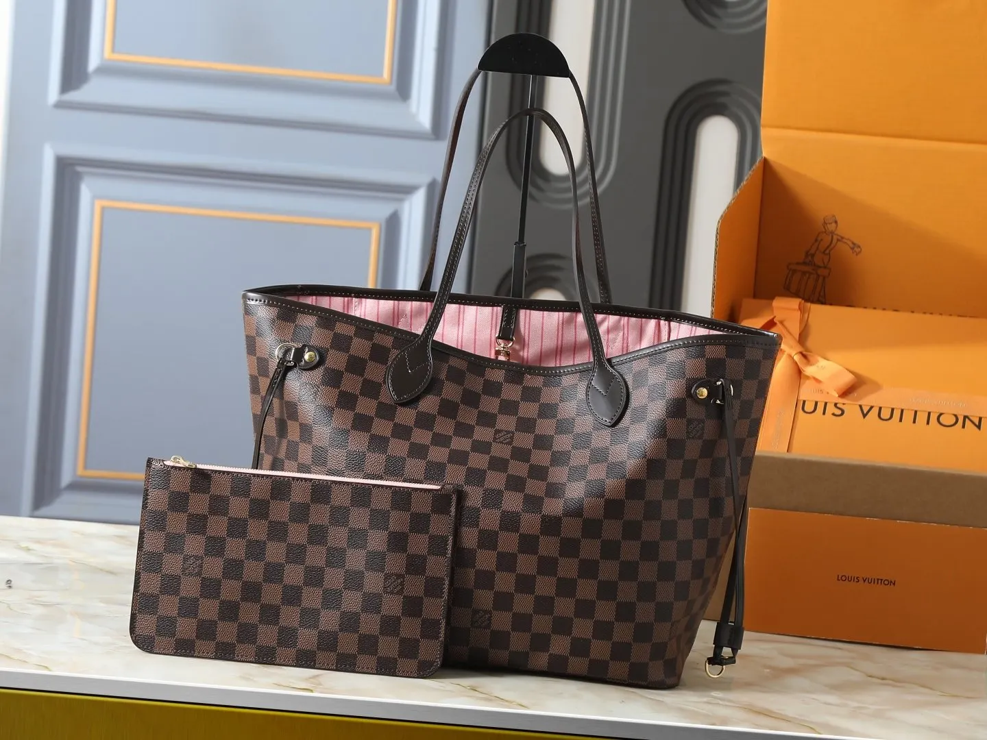 Neverfull 老花 帆布 手拿包 精致手拿款