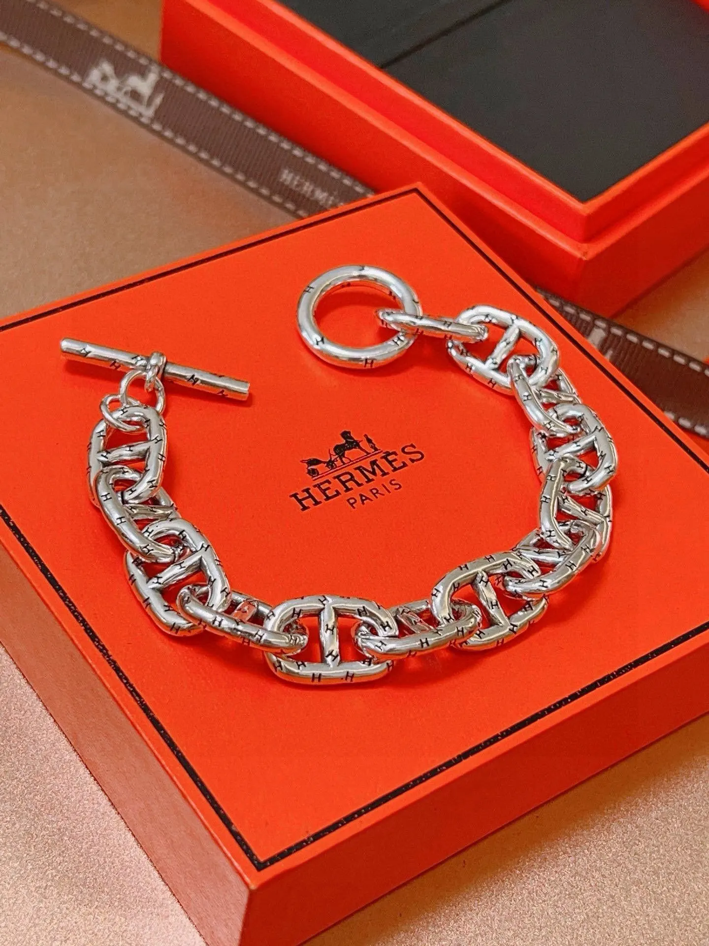 Hermes Style