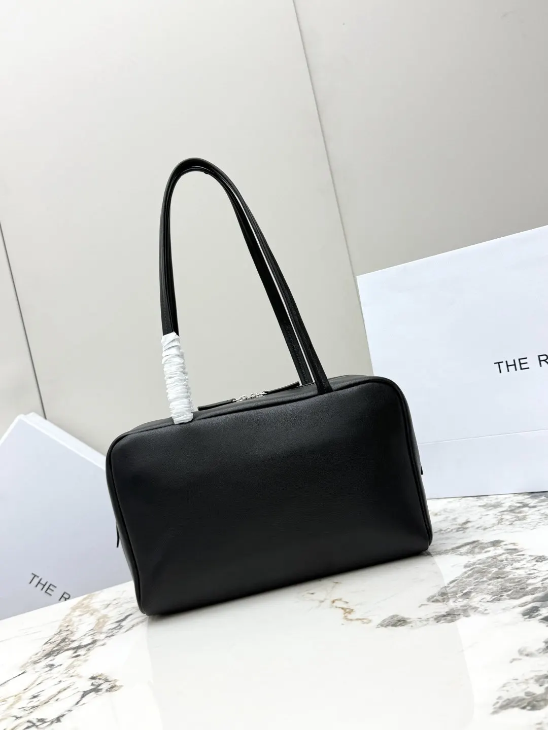 羊皮 玫瑰 TR羊皮 THE ROW Astra保龄 单肩包 日常单肩背款