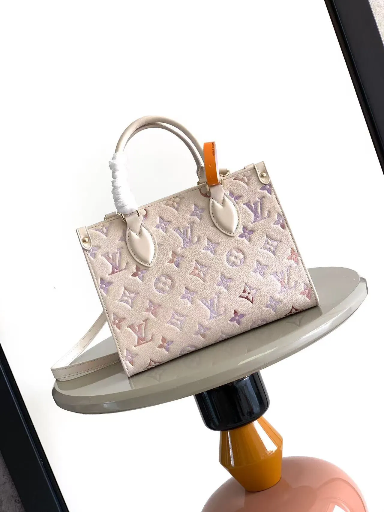 LV Onthego 托特包 大容量通勤款