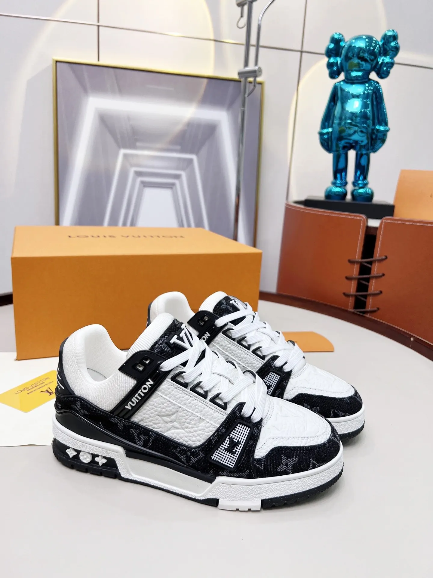 LV Sneakers Casual Versatile