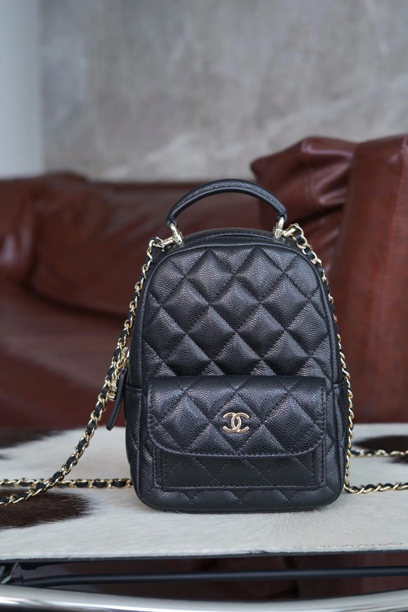 CHANEL 金色 小牛皮 雙肩包 实用雙肩款