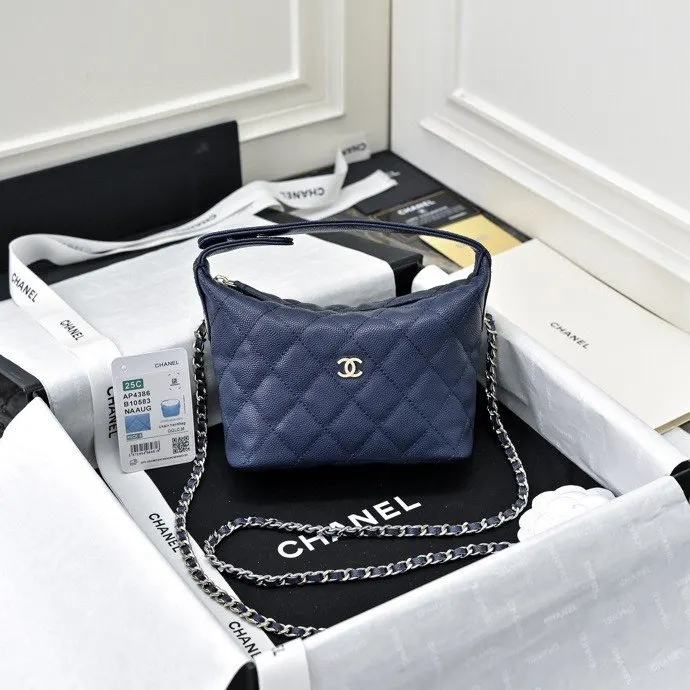 Chain Bag Leather