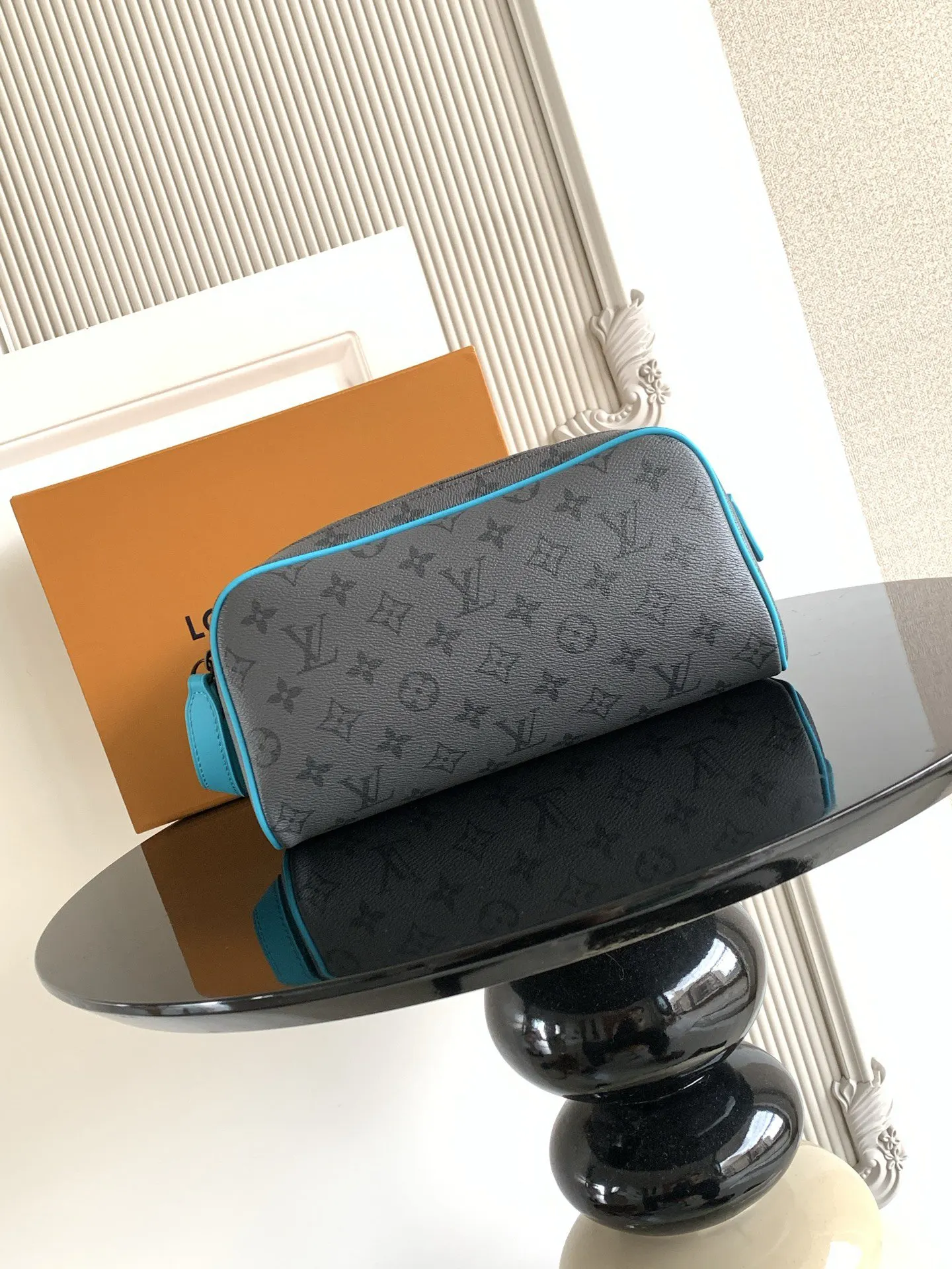 LV 牛皮 收納包 旅行收納款
