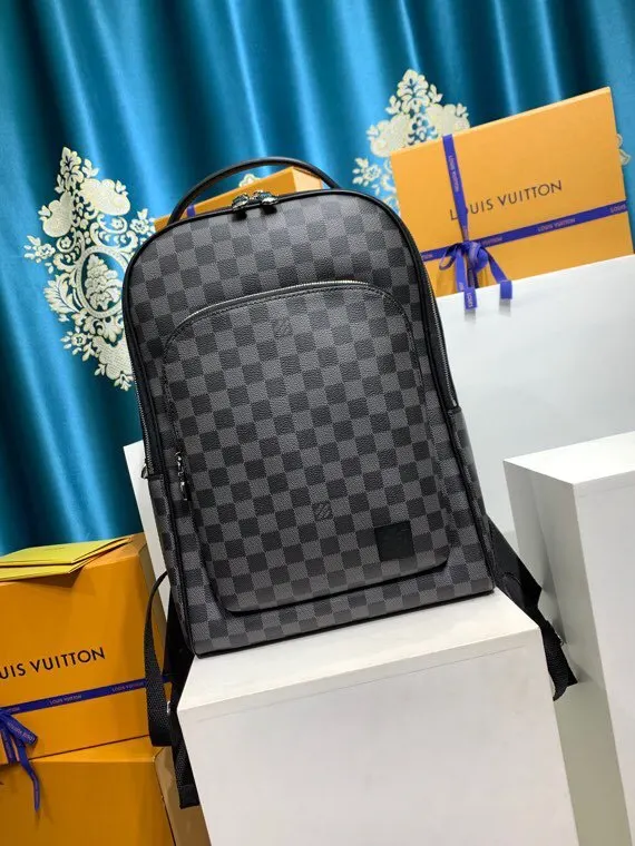帆布 Avenue 雙肩包取材 Damier 实用雙肩款