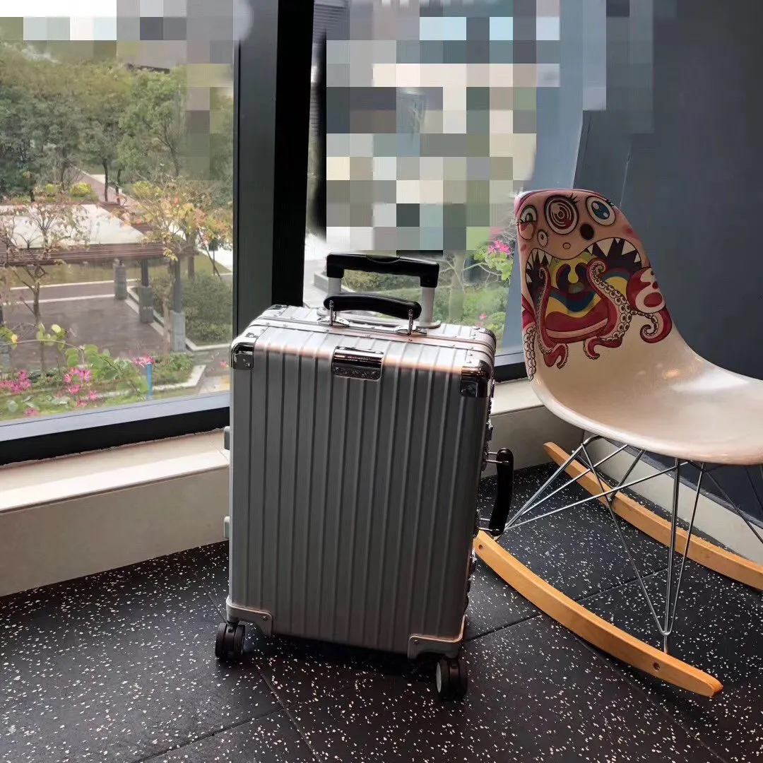 Black Silver Suitcase Travel Lightweight Vintage