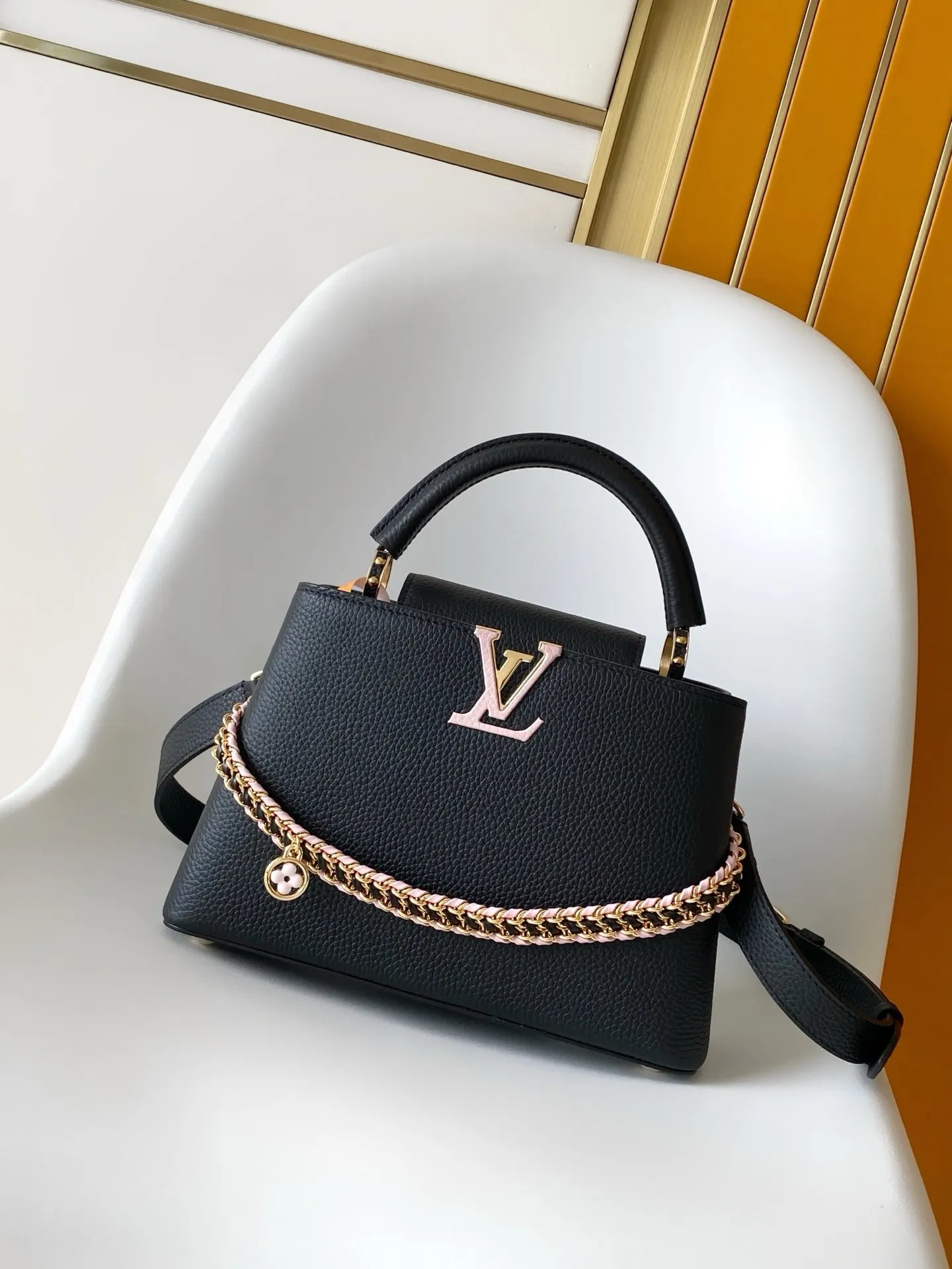 LV 黑色 米白 牛皮 黑色 米白 灰色 鏈條包 精致鏈條款