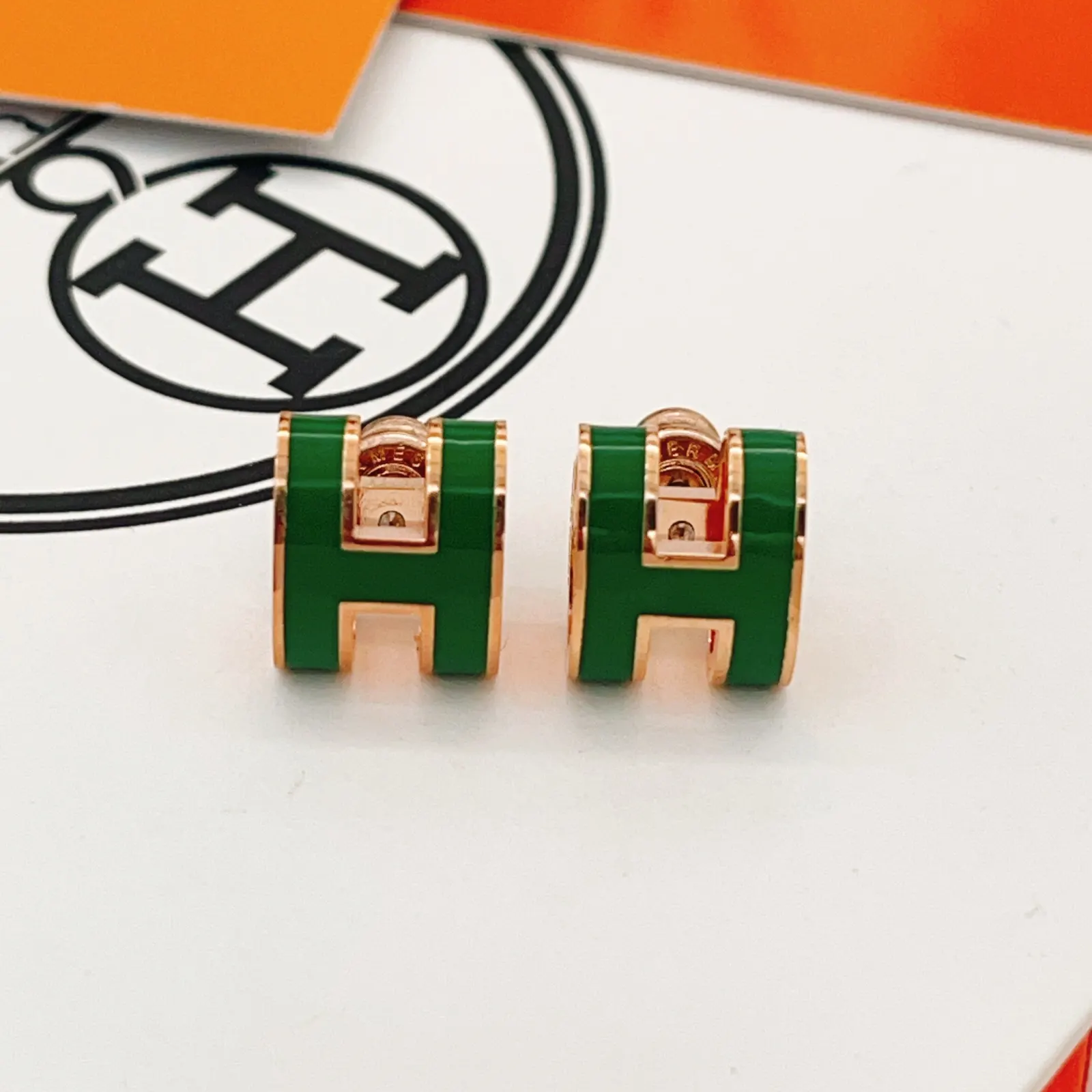 Hermes 玫瑰金 綠色 大号 耳钉 小巧点缀款