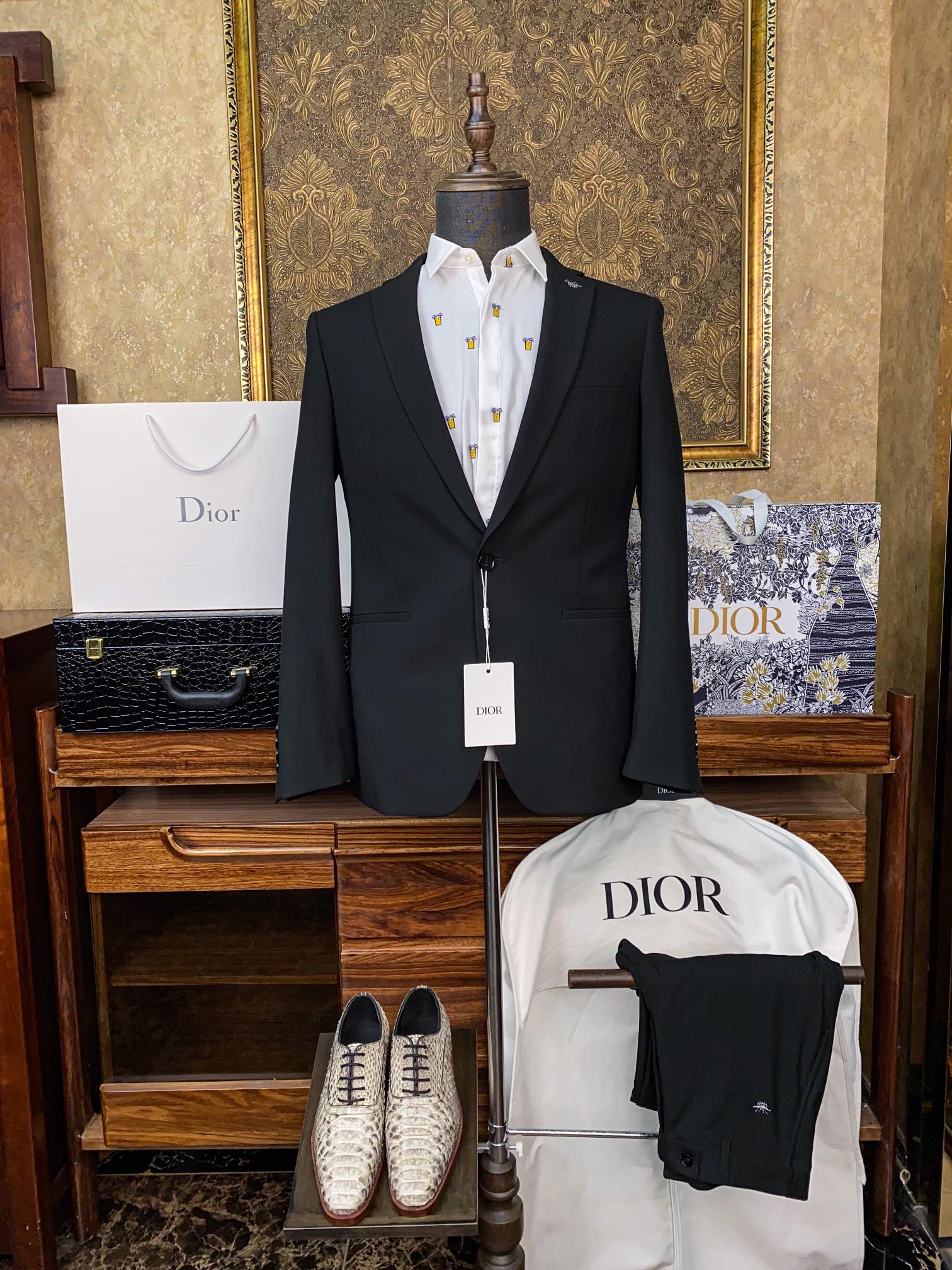 Dior 西裝外套 精緻穿搭款