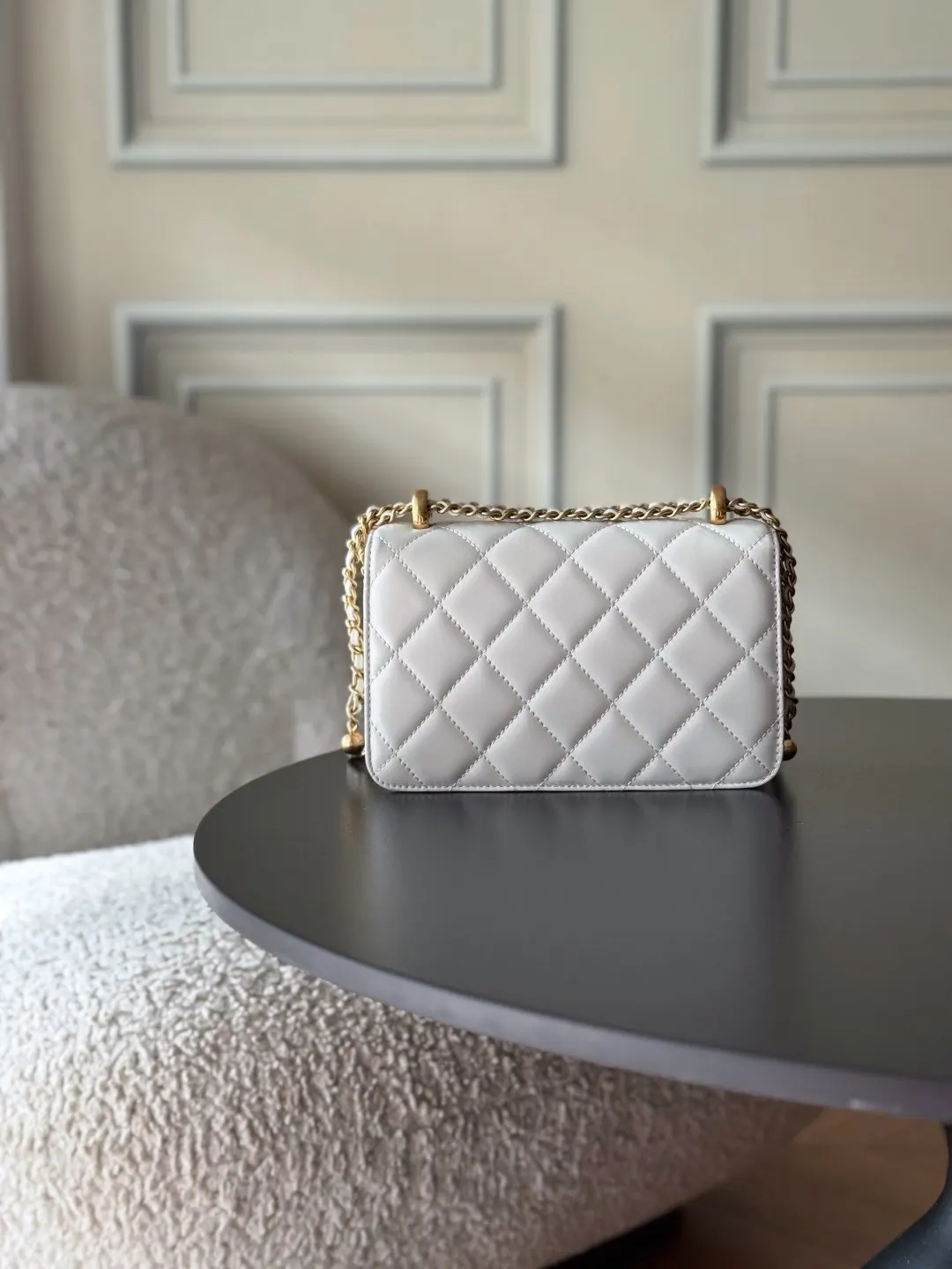 White Hobo Shoulder Bag Vintage