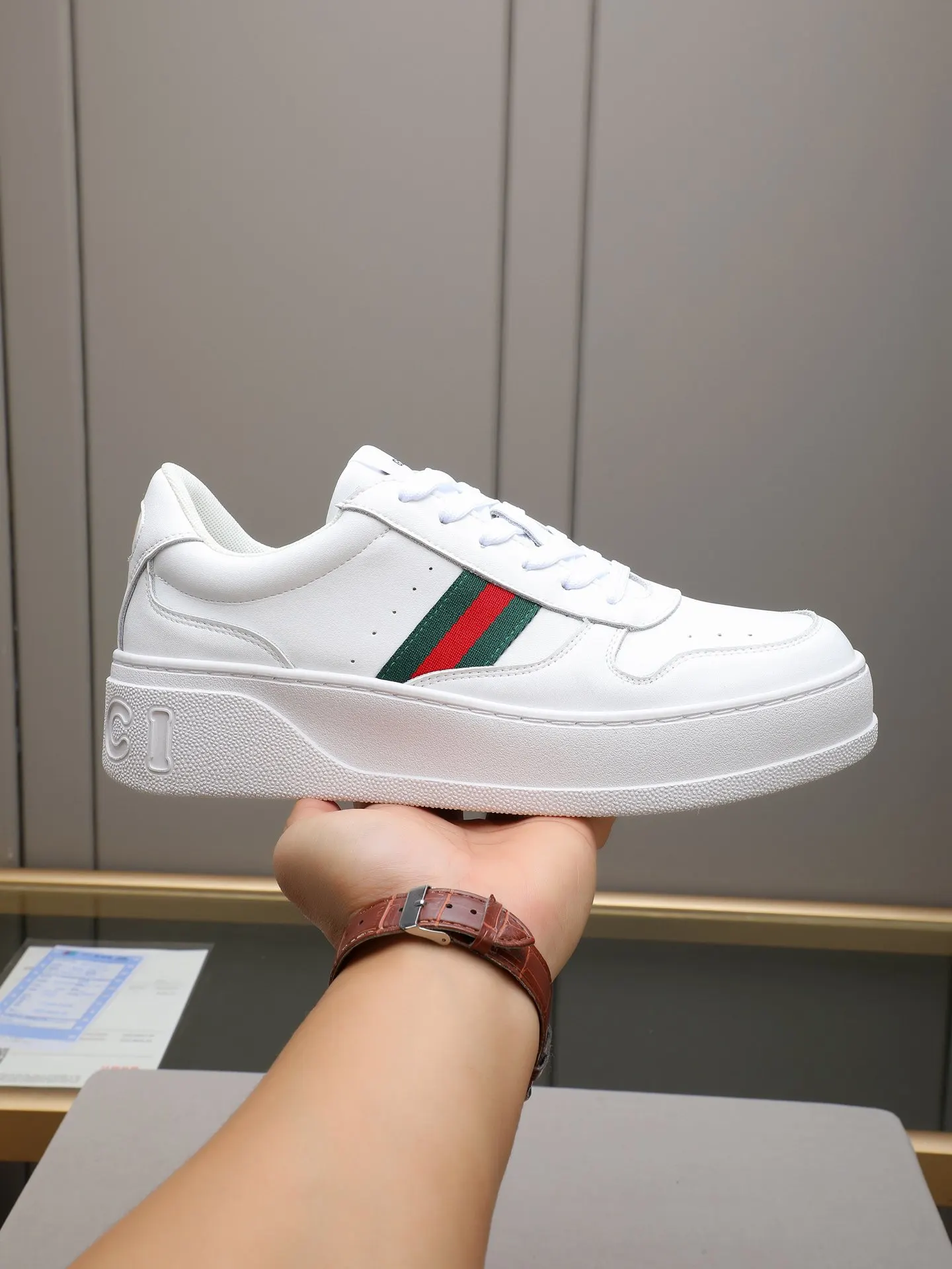 Gucci Logo casual sneakers, all-match models 3