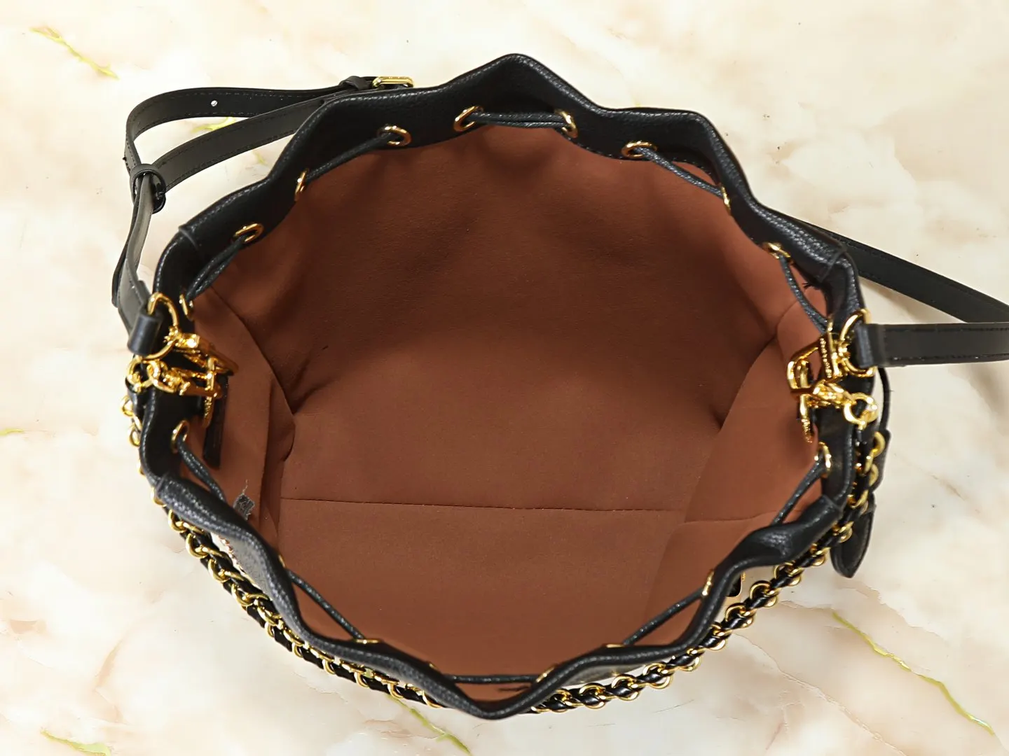 Chain Bag Leather