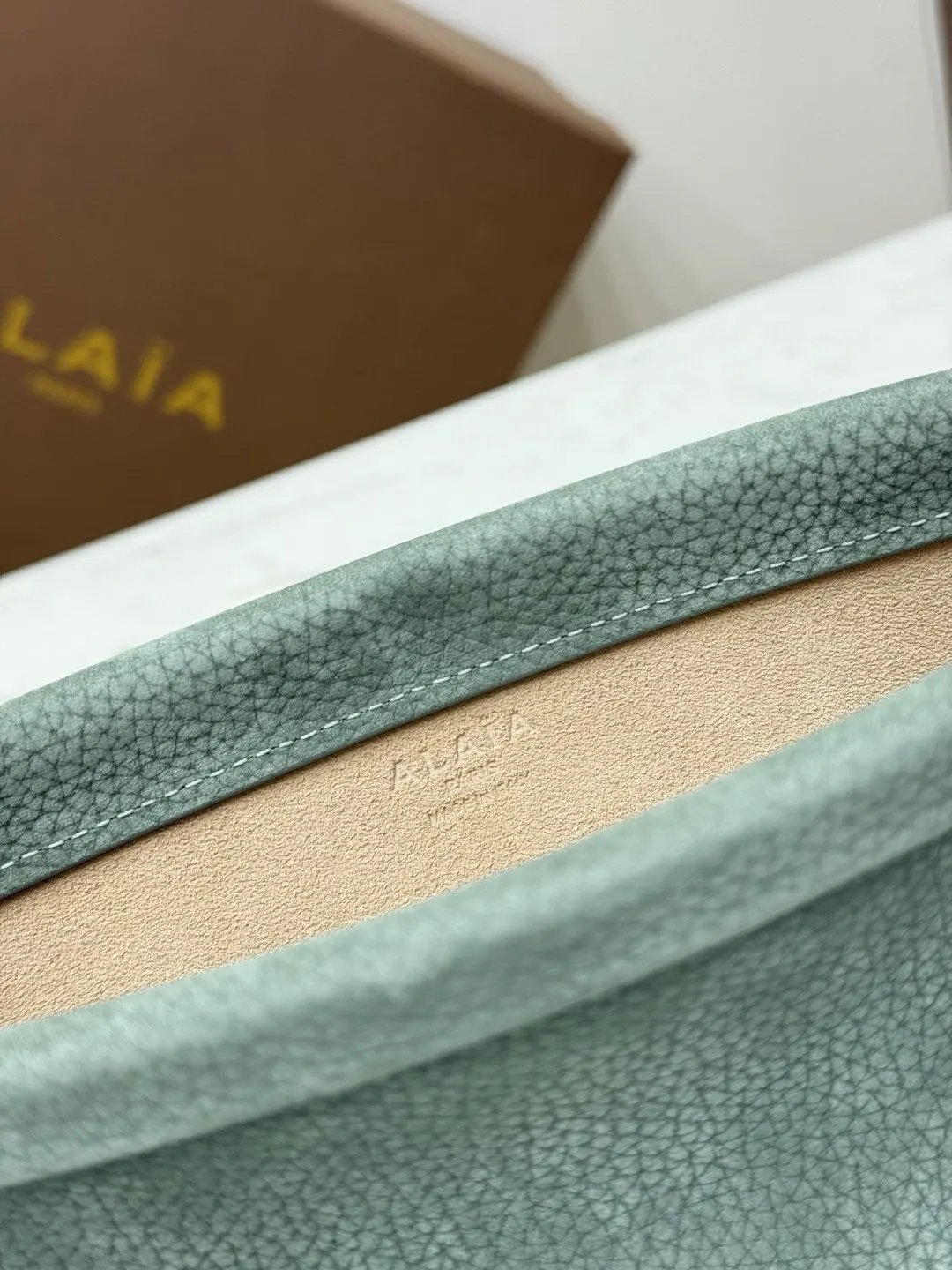 Crossbody Bag Lightweight
