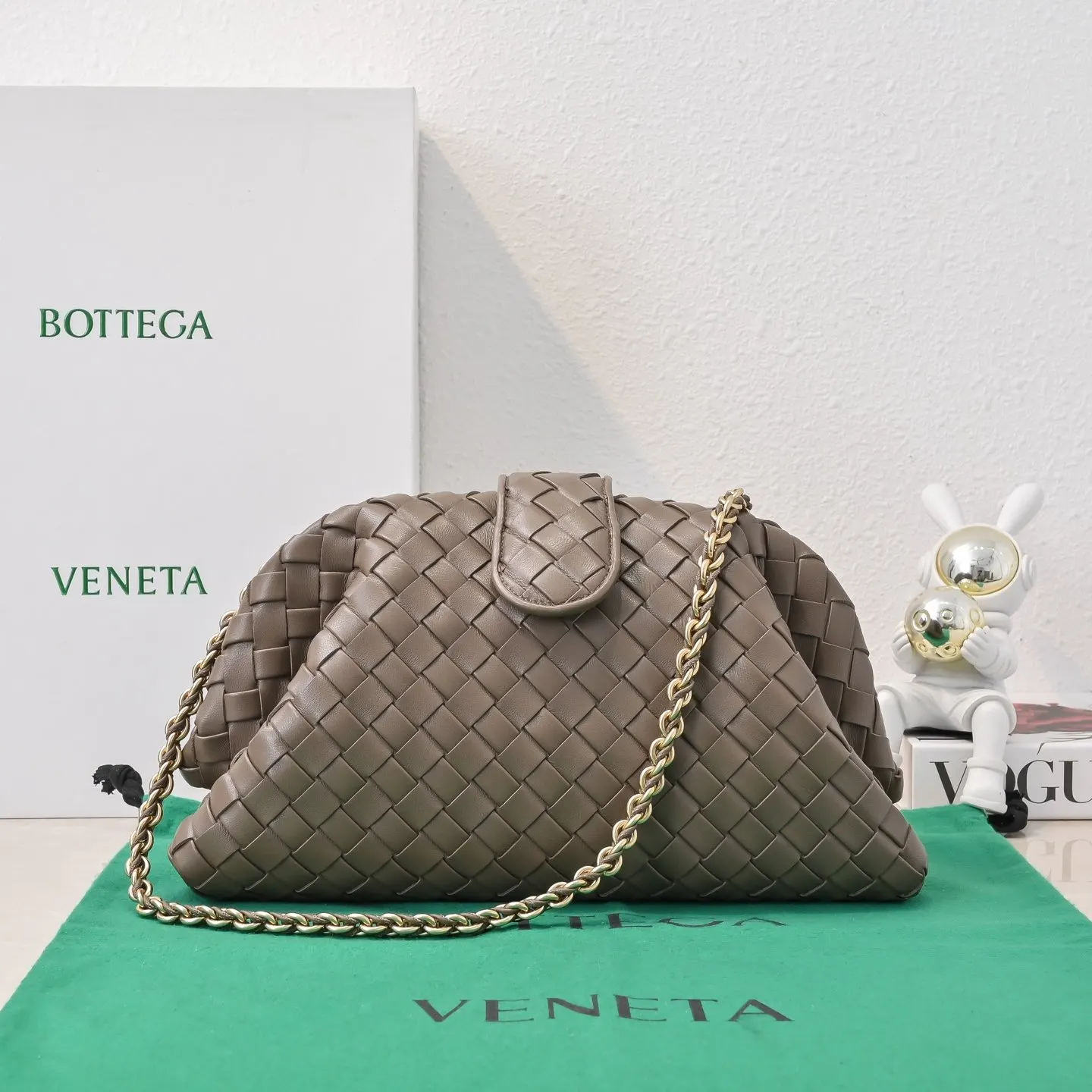 Bottega Veneta 羊皮 鏈條包 精致鏈條款