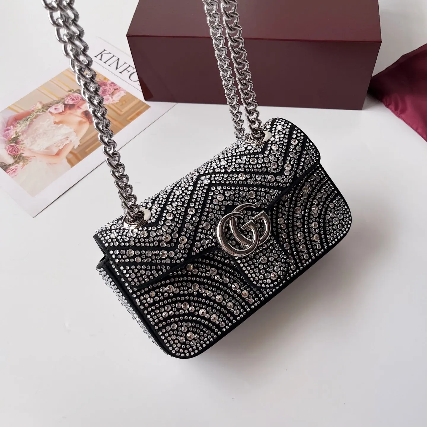 Gucci Marmont 絎縫皮革鏈條包 單肩斜挎款