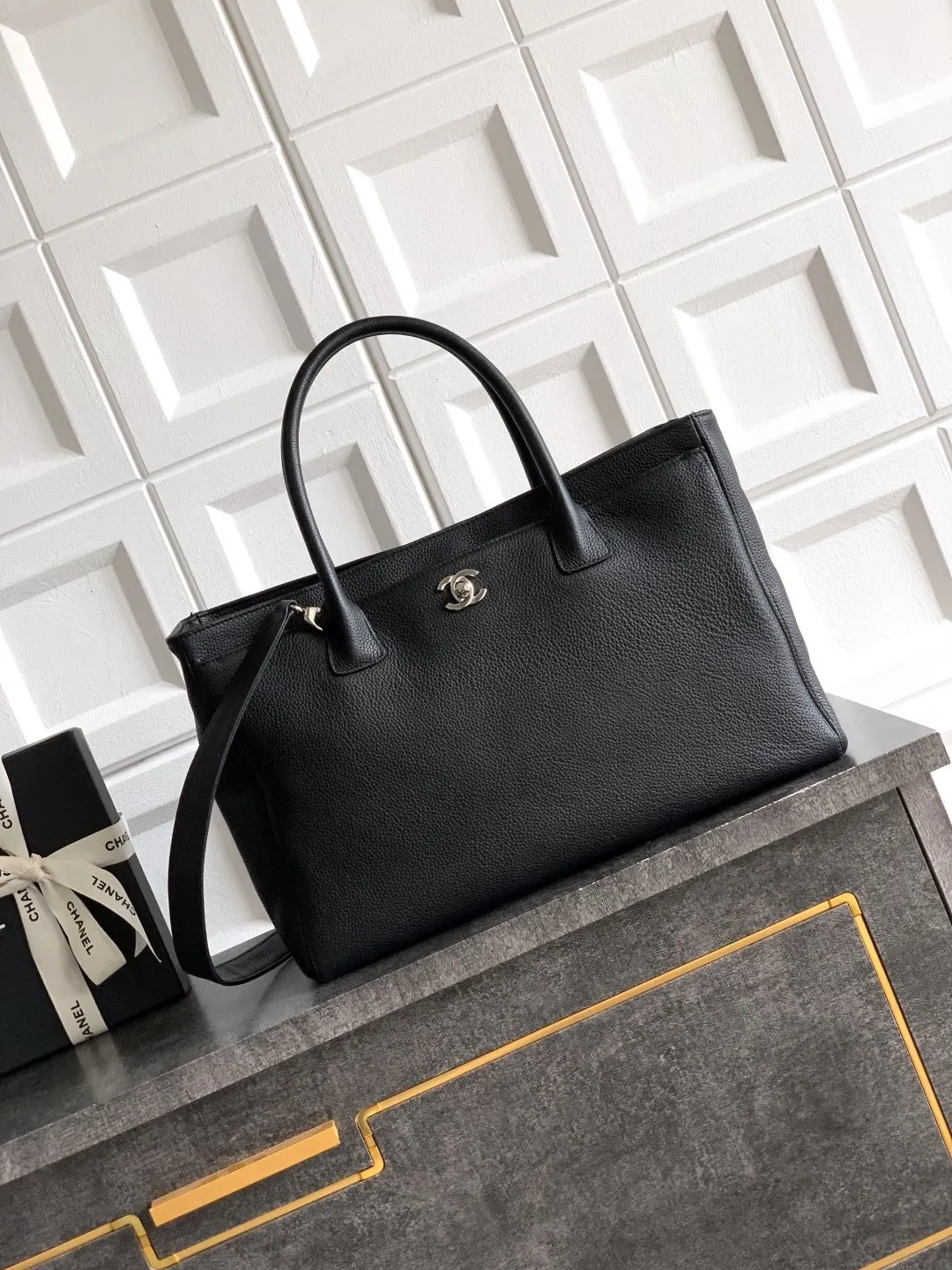 CHANEL 牛皮 法国 高端定制品 Chane Cerf中 托特包 大容量托特款