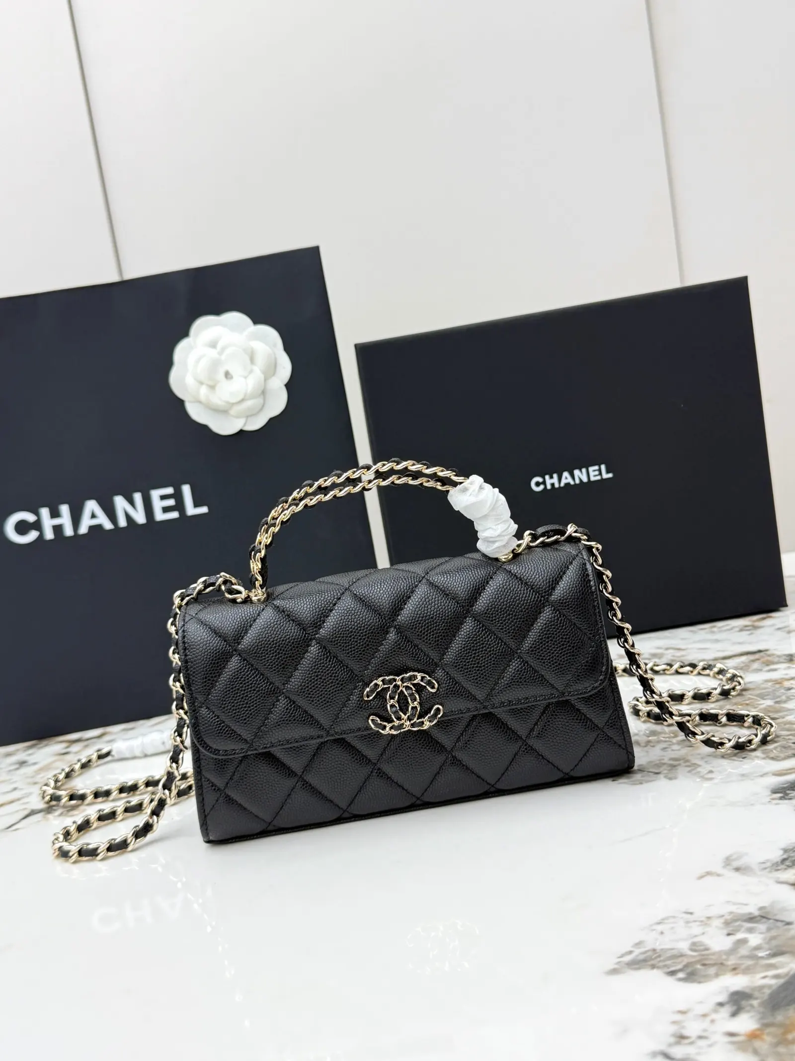 CHANEL 黑色牛皮Kelly手提包 金链斜挎款