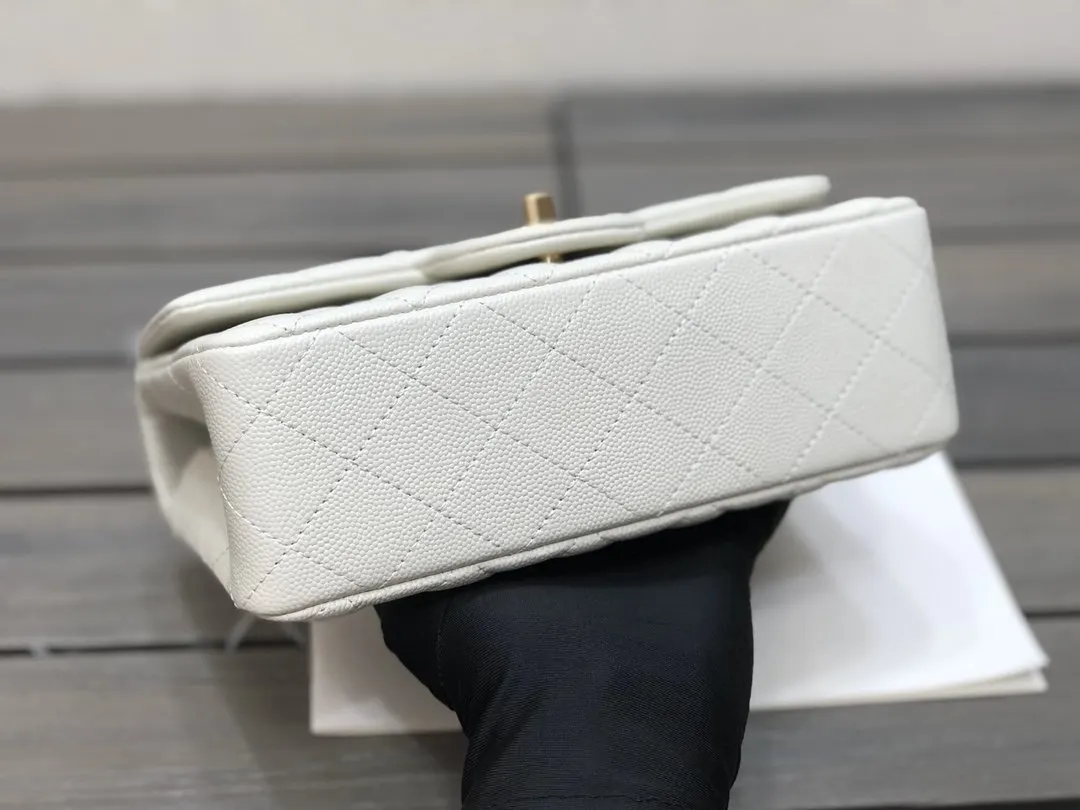 Crossbody Bag Lightweight Classic Leather