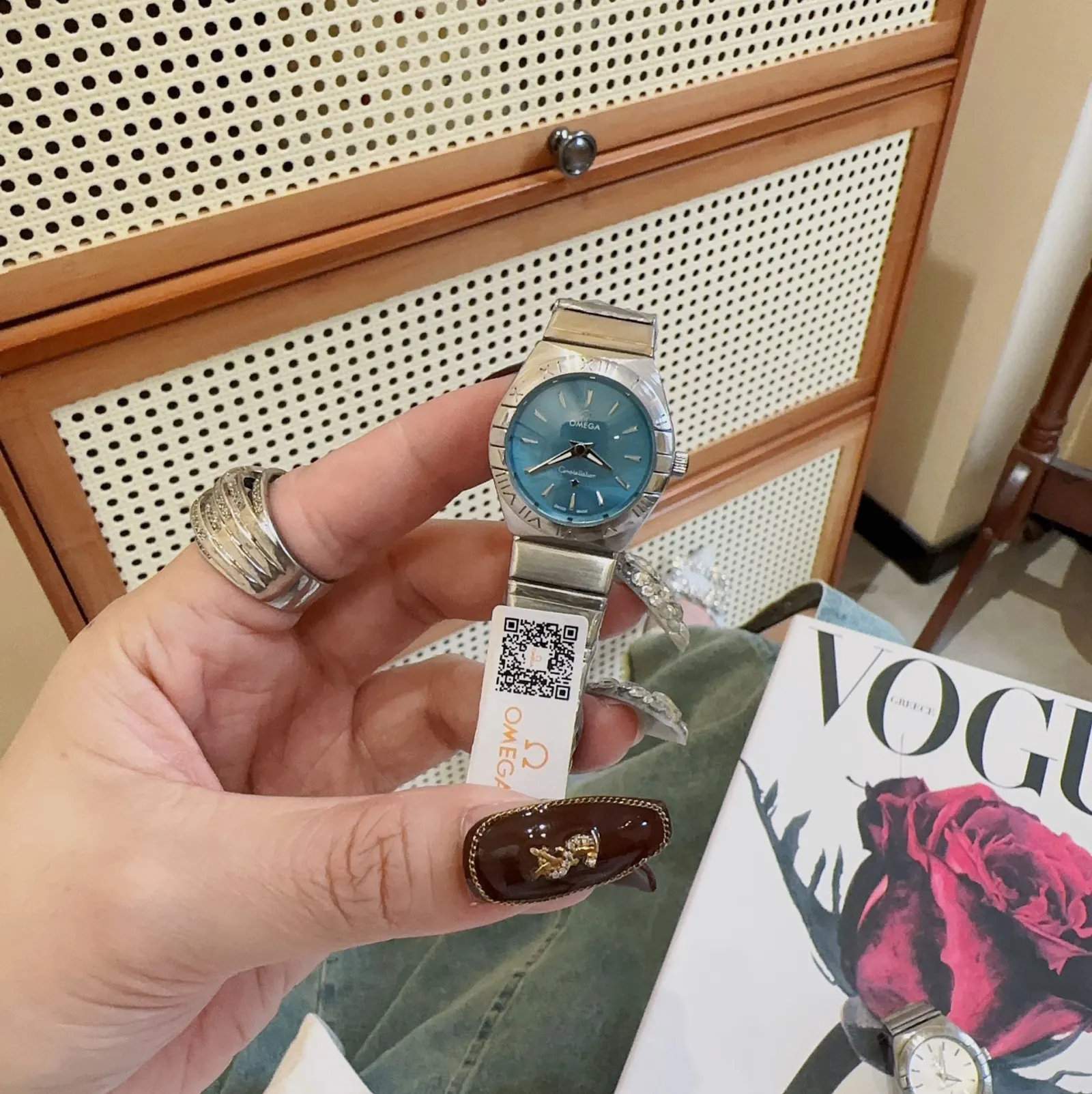 Omega 欧米茄 星座石英系列腕表 纤巧觸感 手錶 經典腕表款