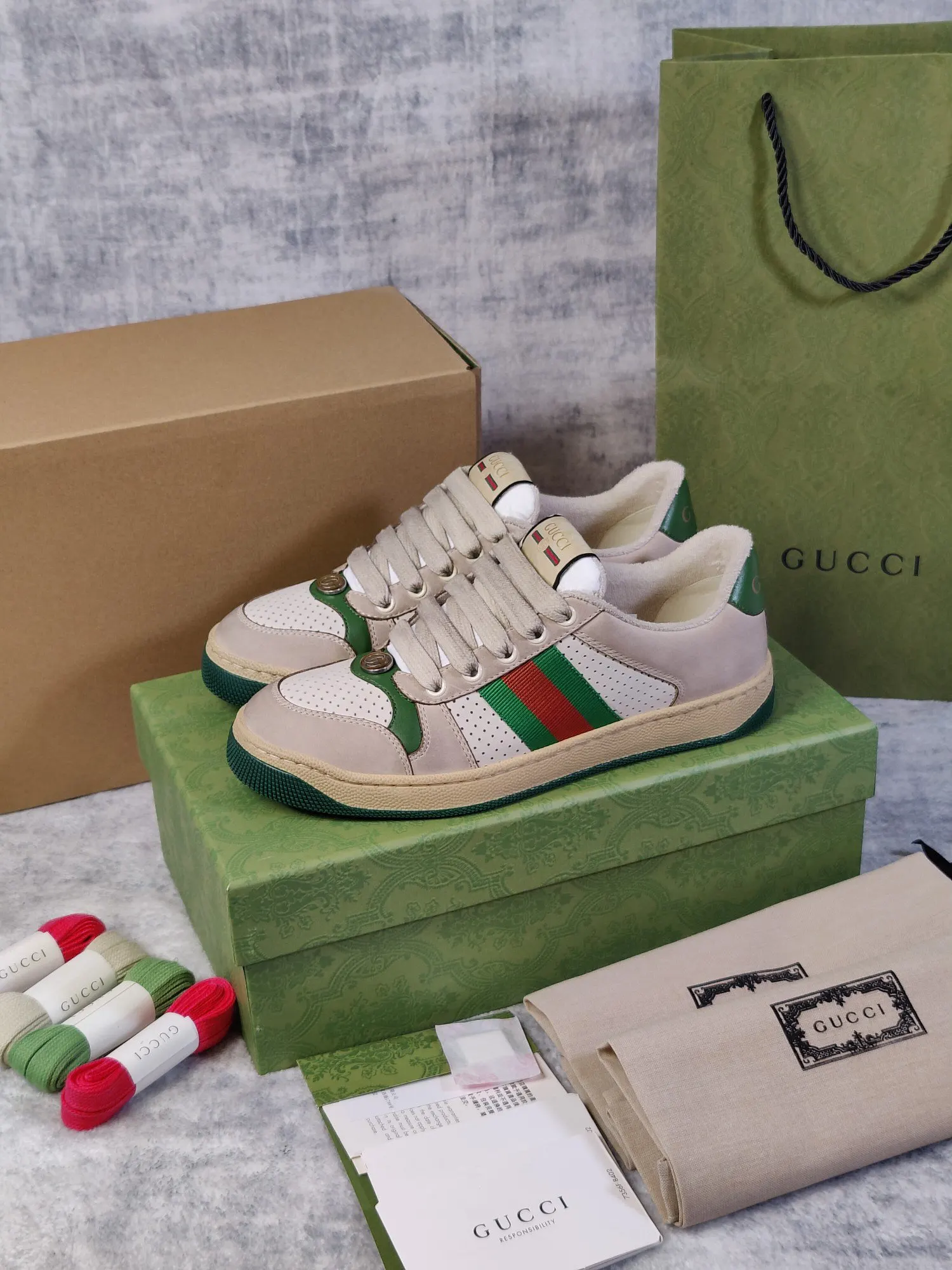 Gucci Logo casual sneakers, all-match 68