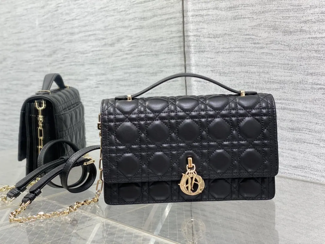 Dior 黑色羊皮手拿包 晚宴手拿款