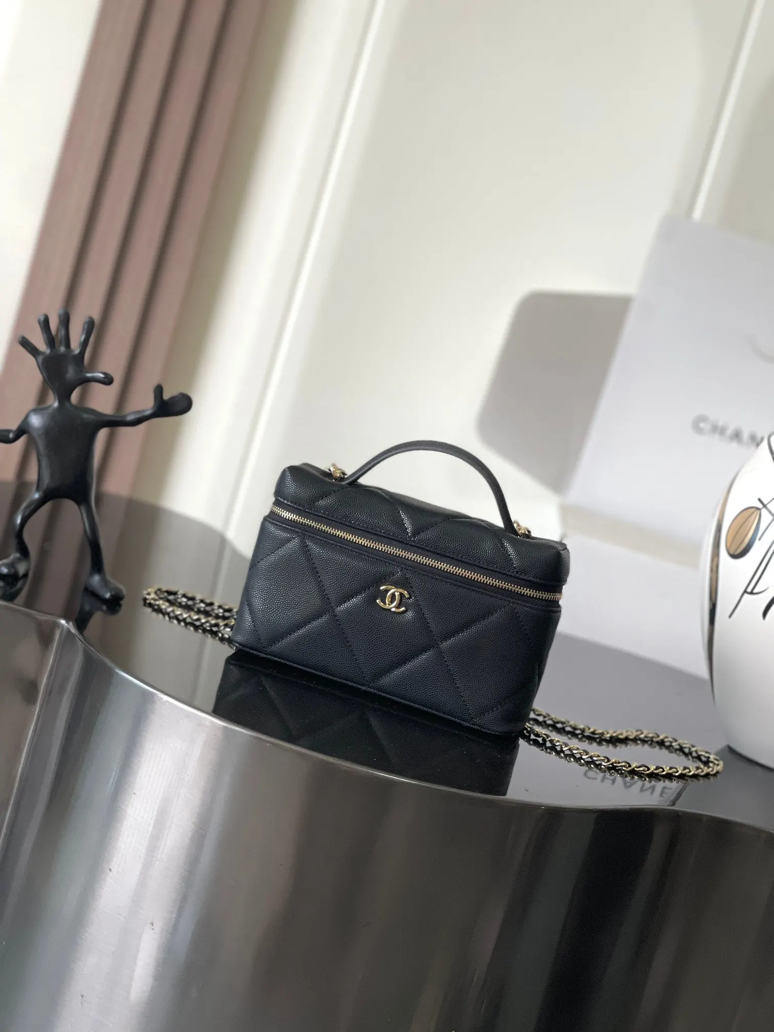 CHANEL 魚子醬牛皮19 Bag鏈條包 單肩斜挎