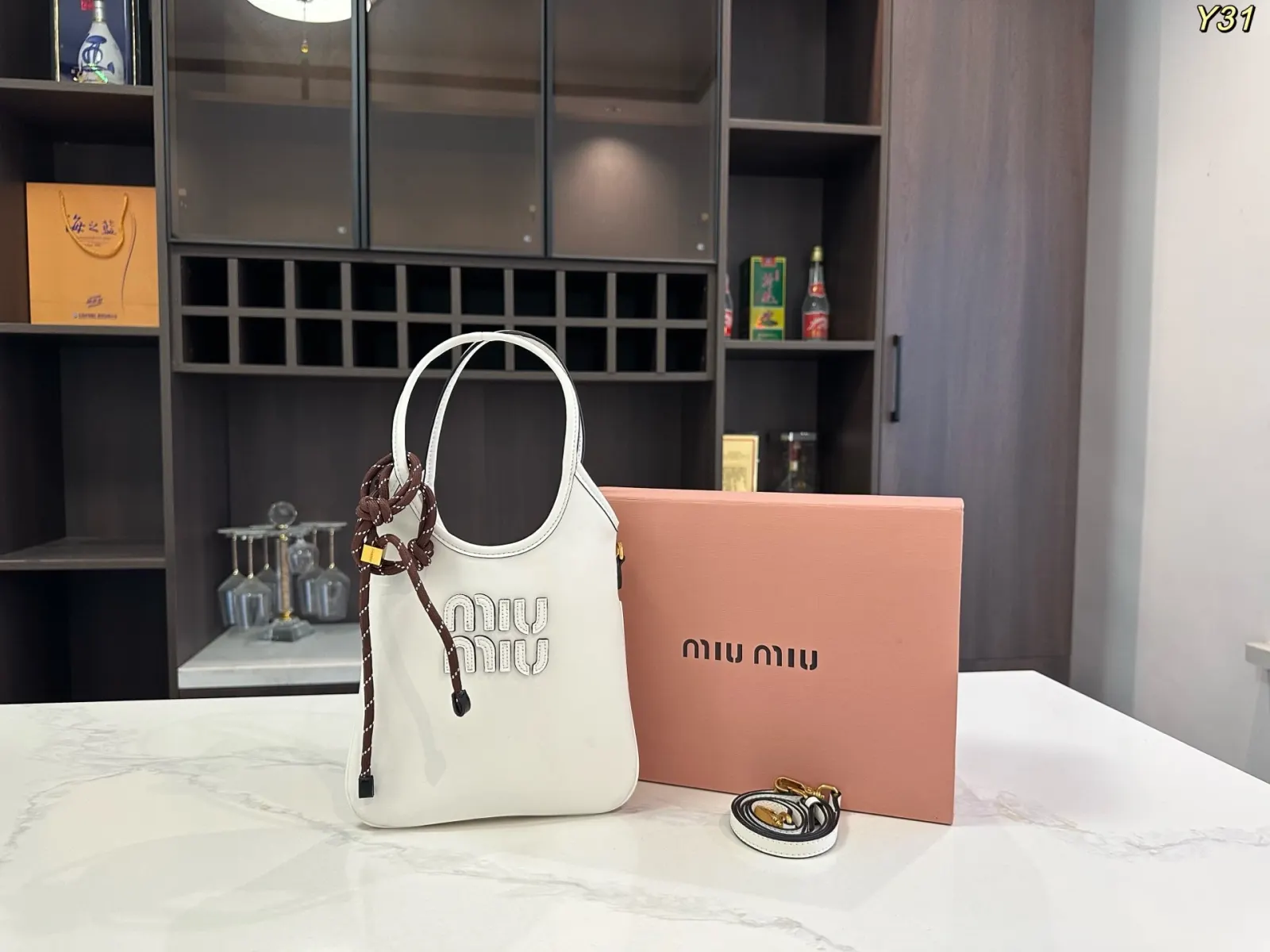 Miu 缪缪 miumiu 托特包 大容量托特款