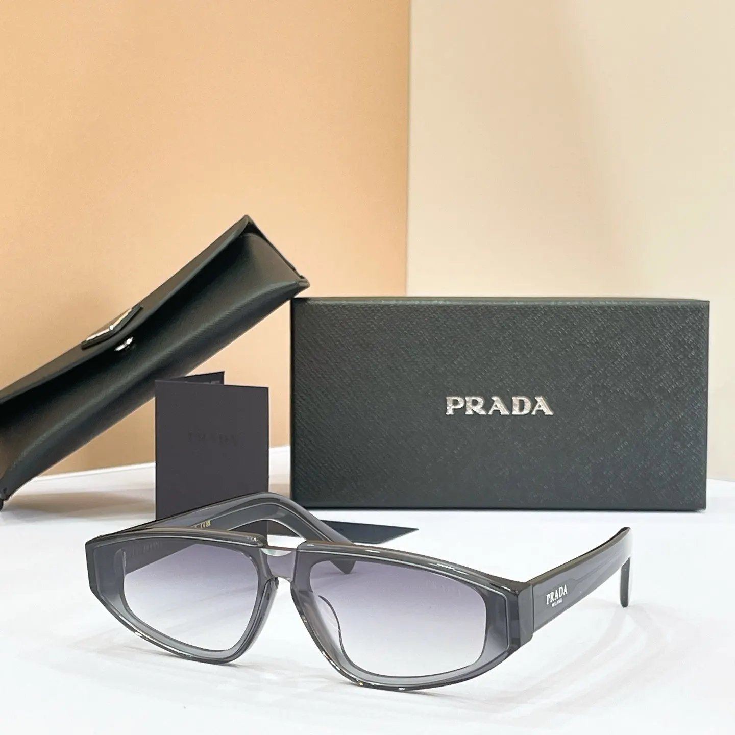 Prada Fashion Item Fashion