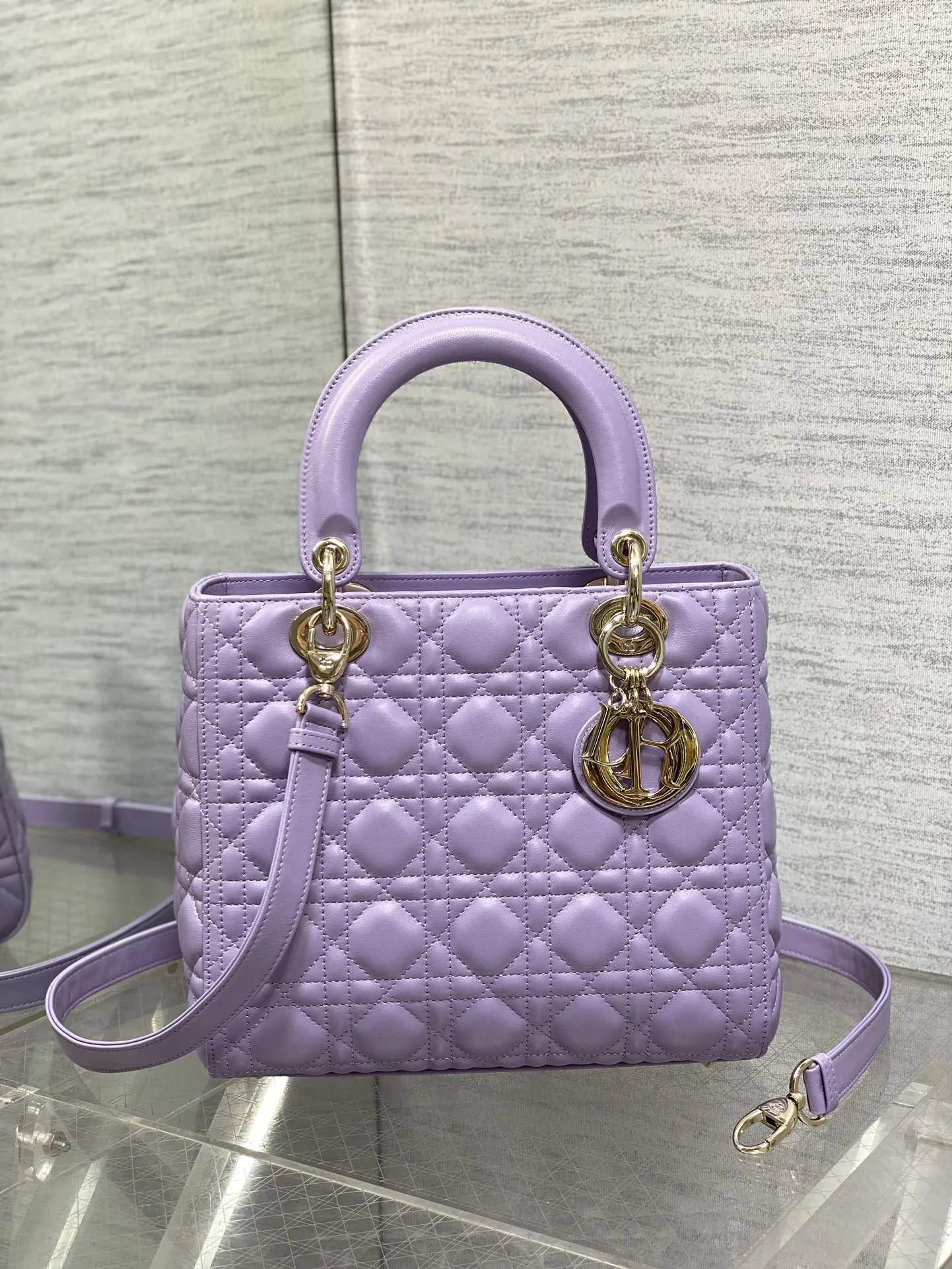 Dior 羊皮 进口 羊皮戴妃包梦幻紫 羊筋绒 手提包 通勤手提款