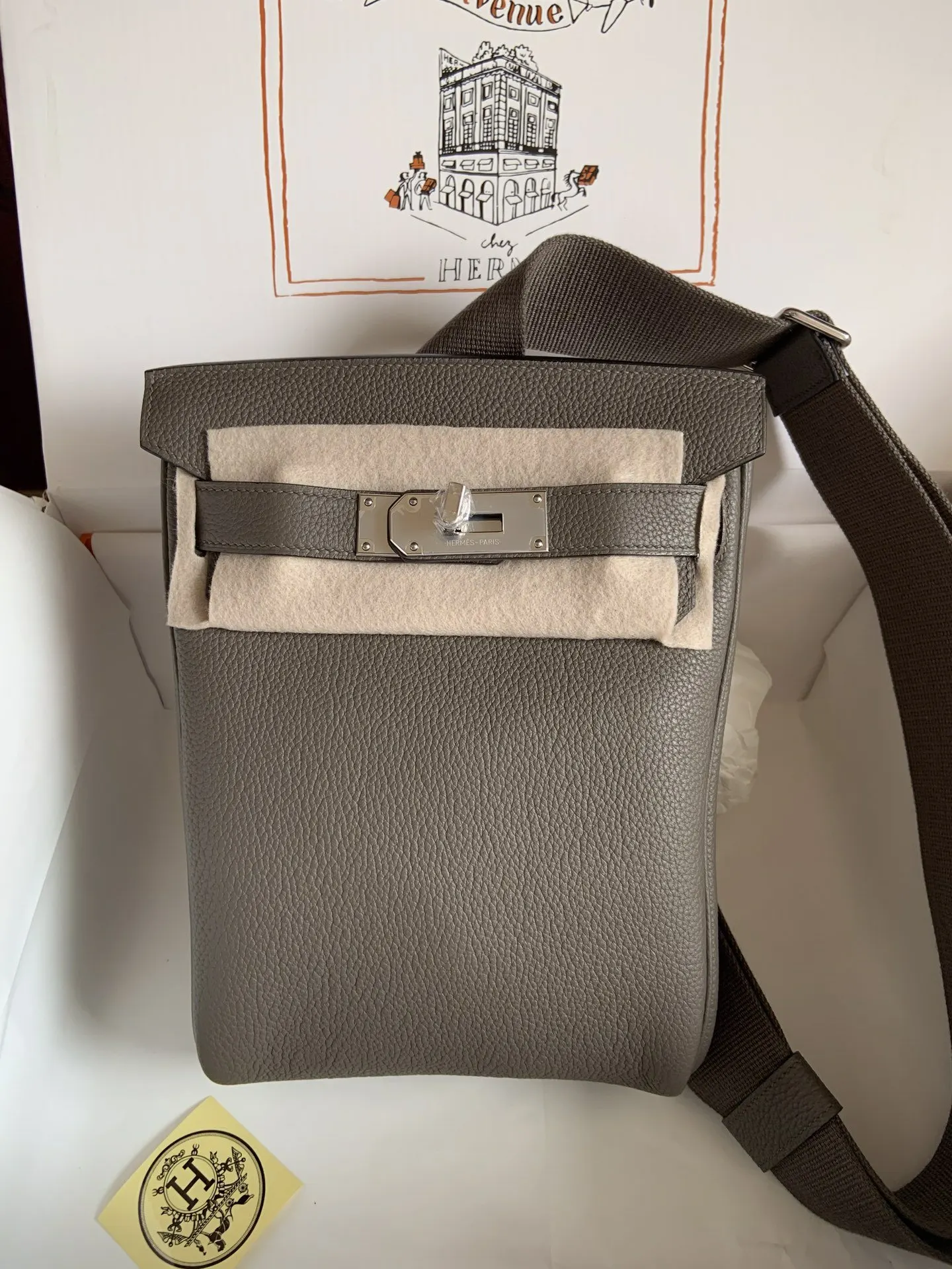Hermes HAC 腰包 18-8-25 經典款
