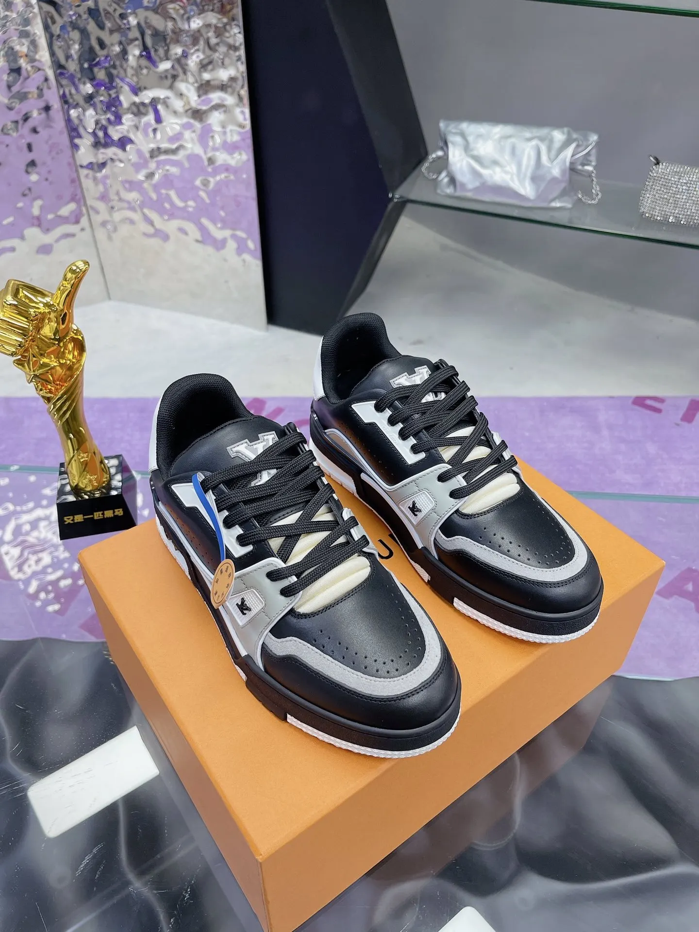 LV Sneakers Casual Versatile