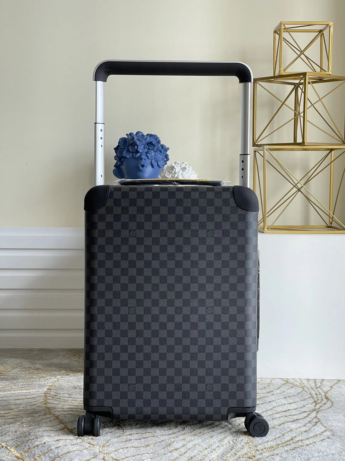 Louis Vuitton Suitcase Travel Lightweight