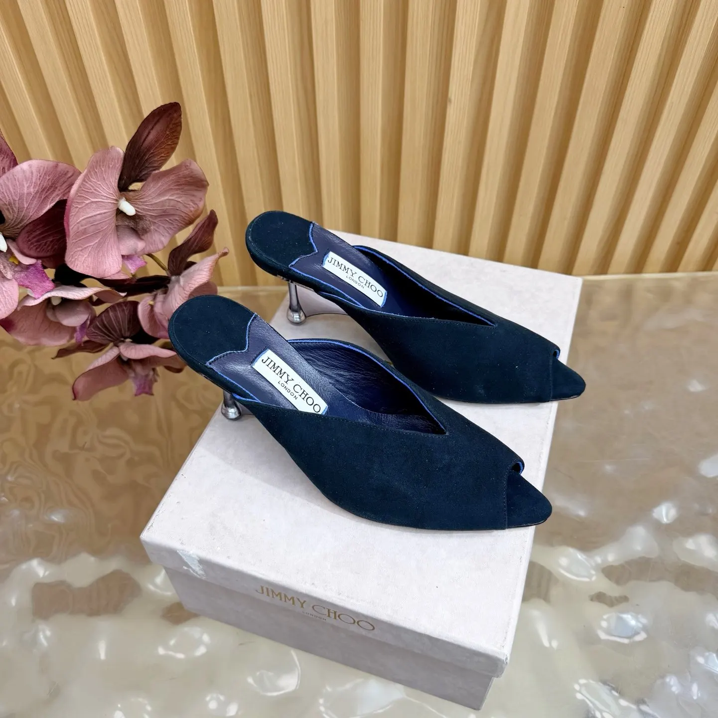 Jimmy Choo 运动鞋 休闲百搭款 款10