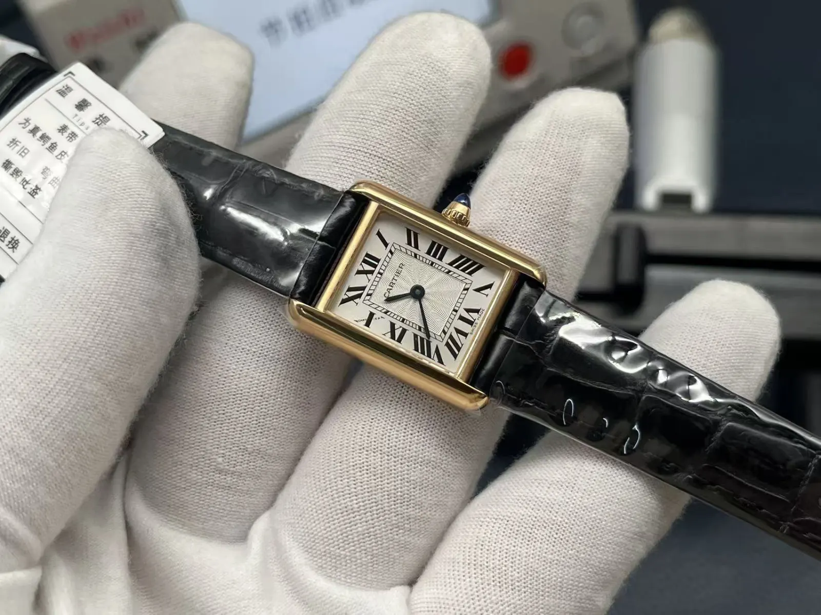 Cartier 鳄鱼皮 手錶 經典腕表款