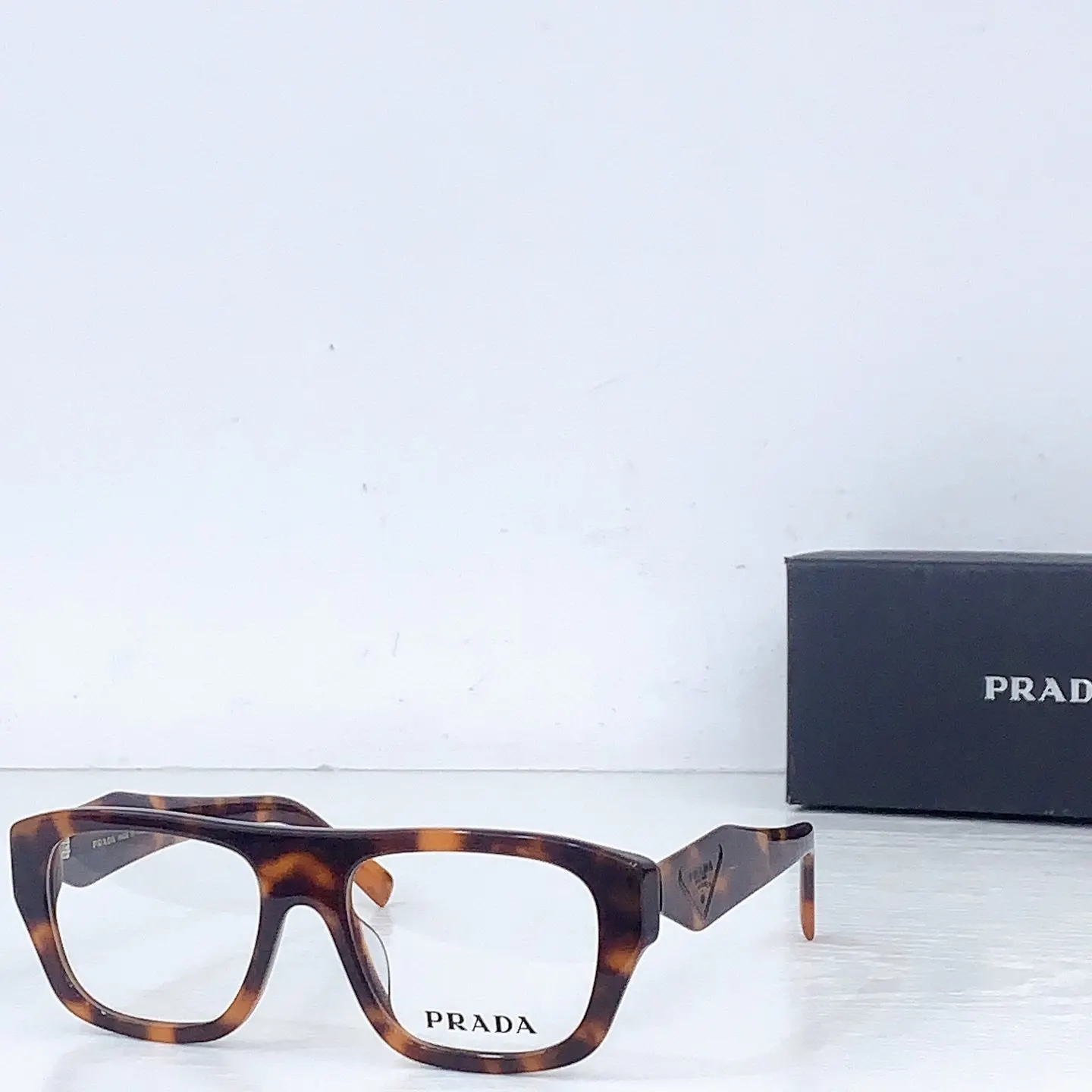 Prada Fashion Item Fashion
