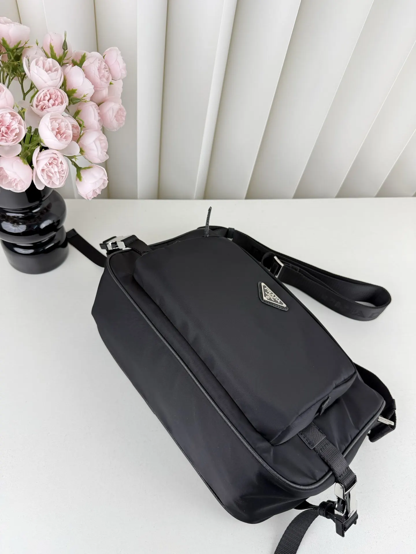 Crossbody Bag Lightweight Leather
