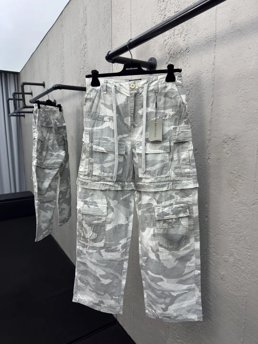 Balenciaga Gray Logo Street Casual