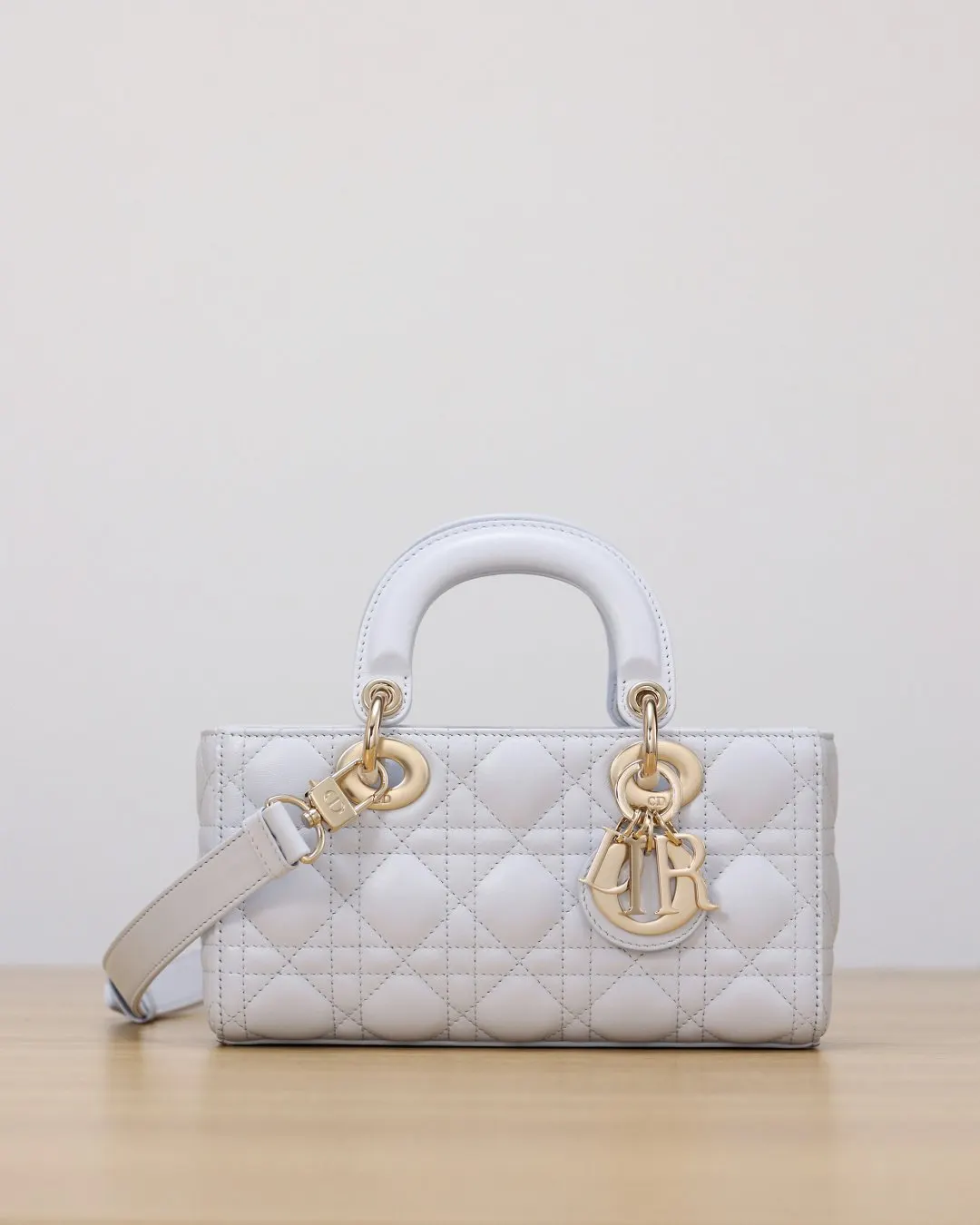 Dior Lady Dior 冰川藍羊皮手袋 手提斜挎款