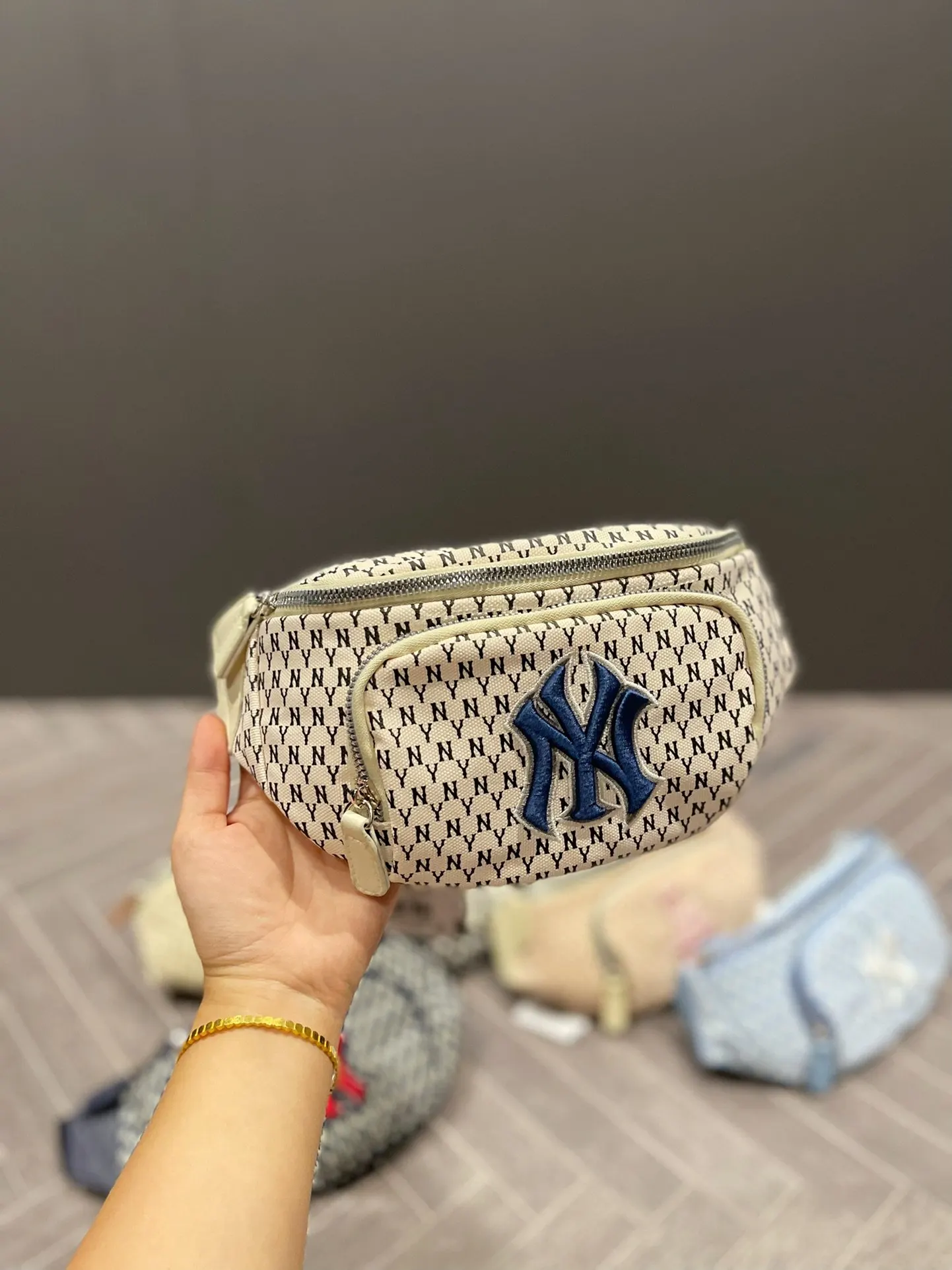 上宽 MLB腰包 又美又A的腰 休闲腰包款