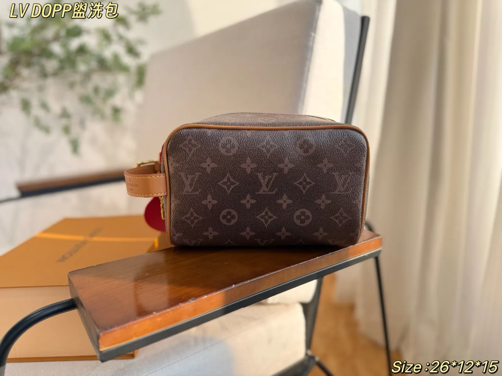 包 包洗漱包 又出一 收納 同样也是容量惊人 化妝包 便携收納款