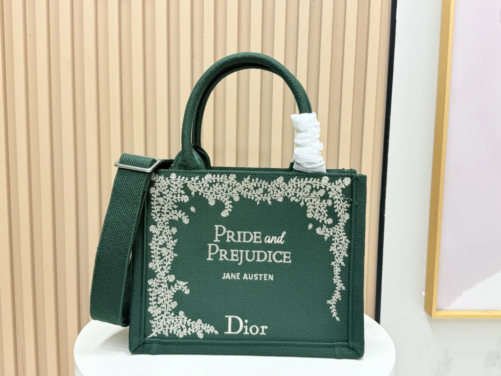 Dior Book Tote 帆布 托特包 大容量托特款