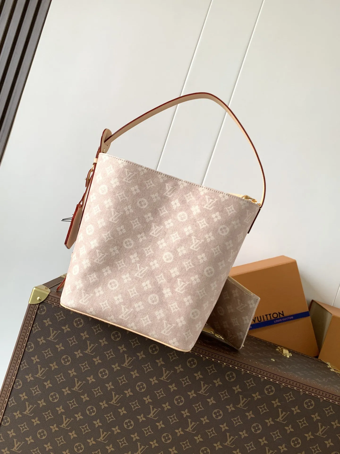 LV 牛皮 水桶包 休閒水桶款