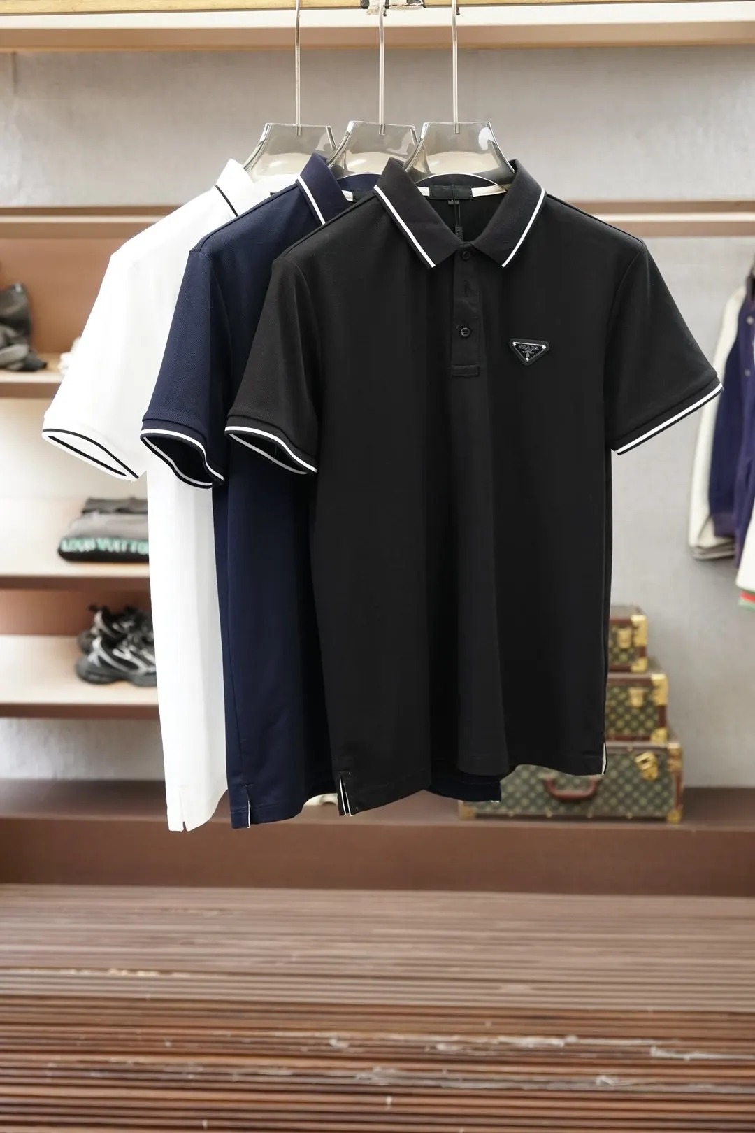 PRADA 棉质 牛仔 刺繡 短袖T恤 休閒百搭款