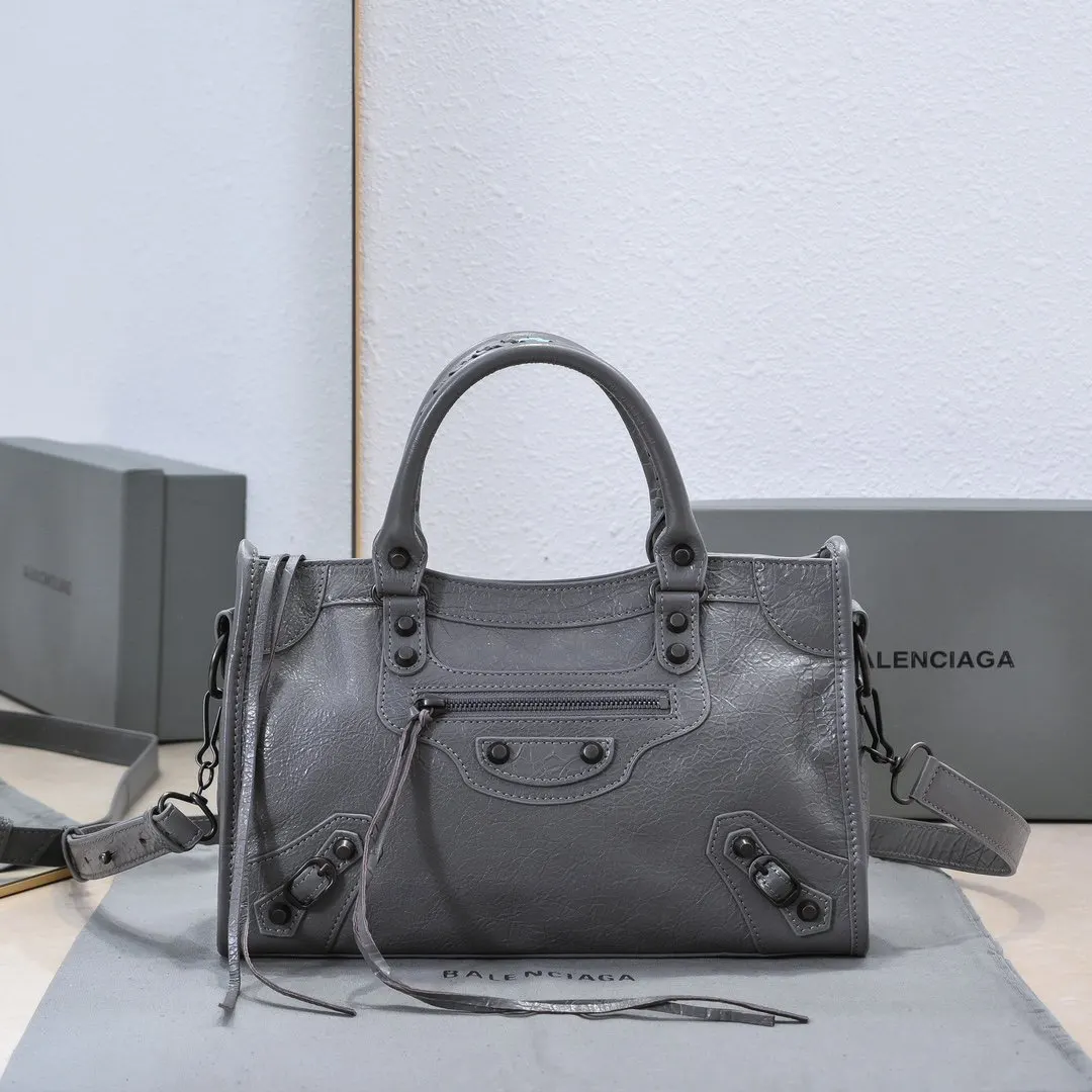 Balenciaga Top Handle Bag Classic