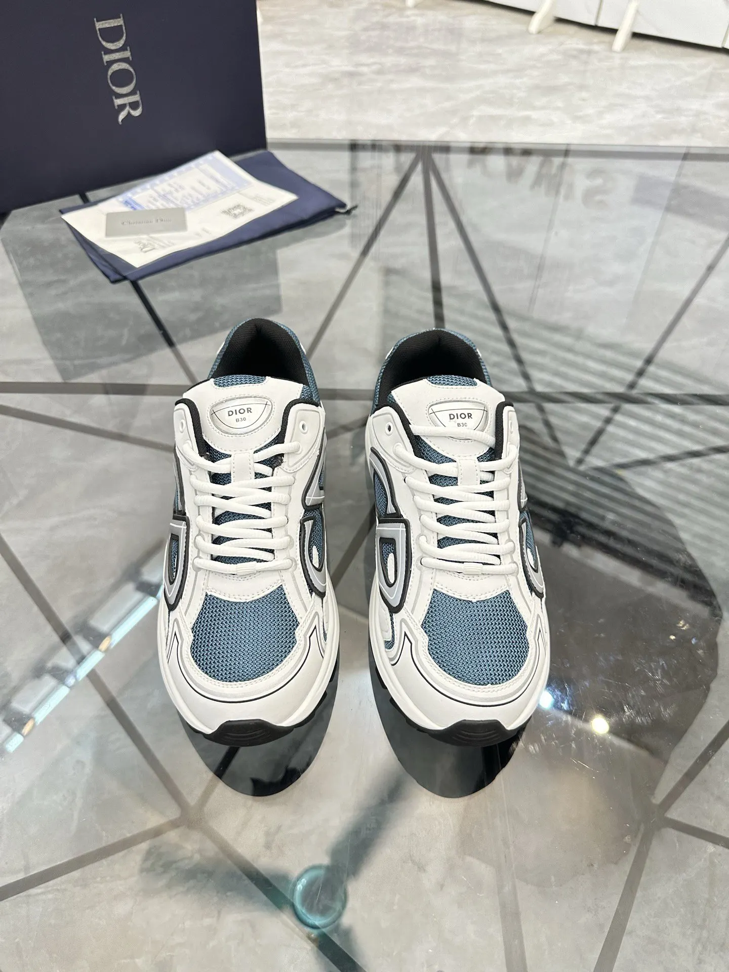 Dior 黑灰拼色牛皮運動鞋 细节展示款