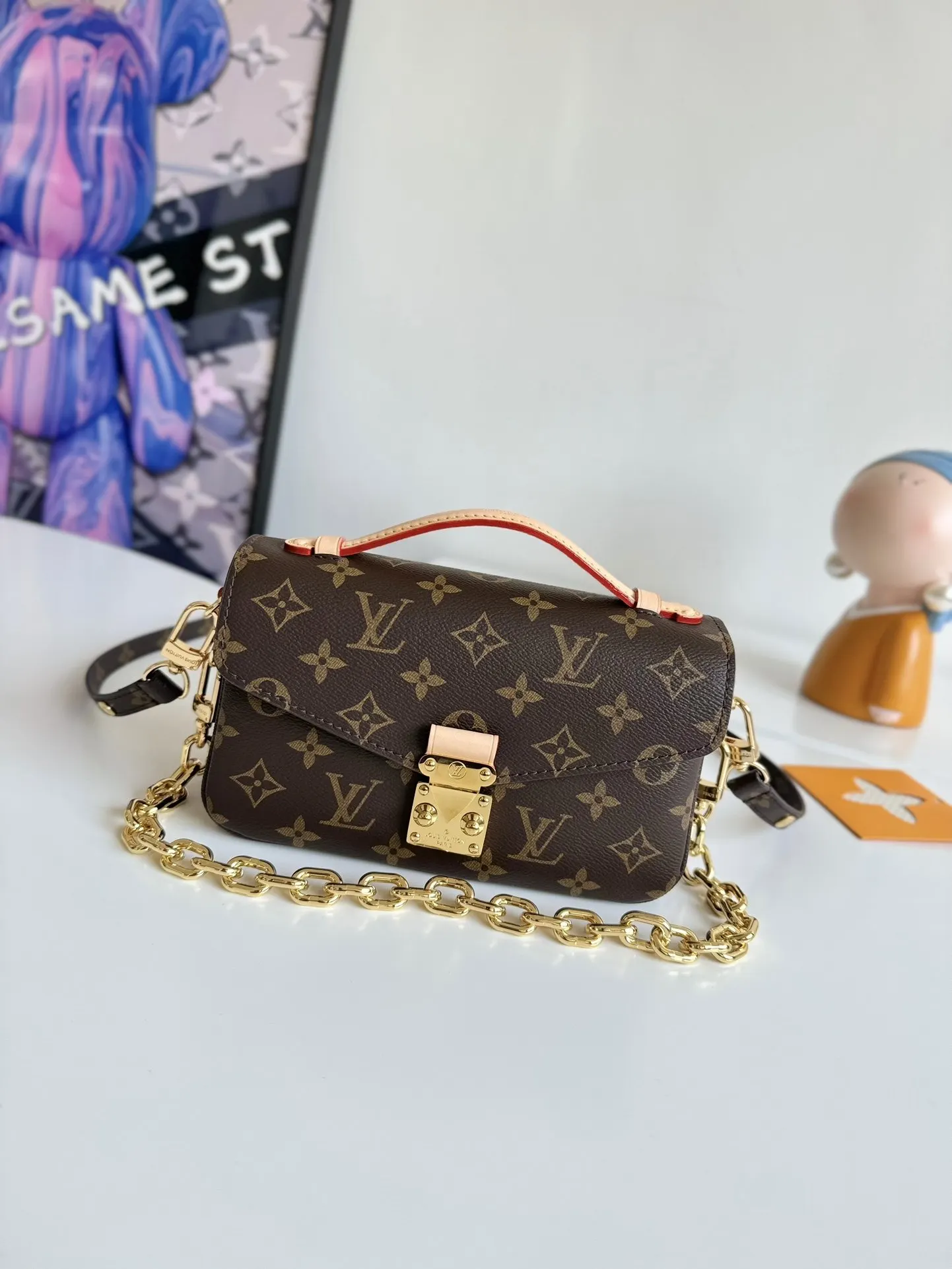Chain Bag Leather