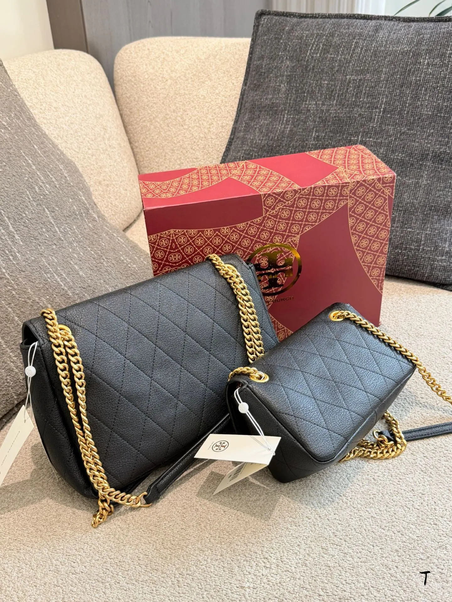 黑色 金色 牛皮 Tory Burch Charlie​​ 鏈條包 精致鏈條款